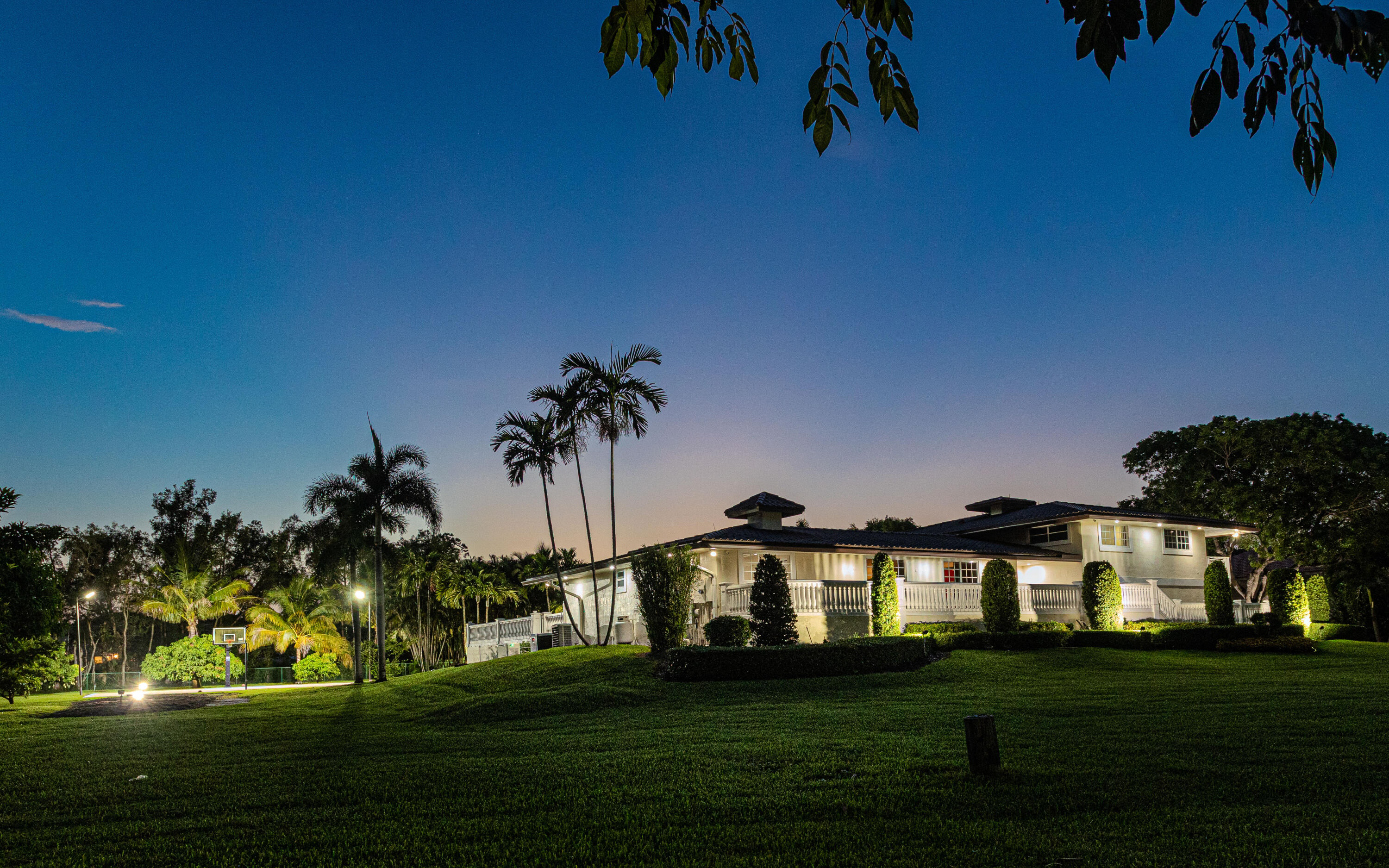 875 NW 120th Plantation, FL 33325