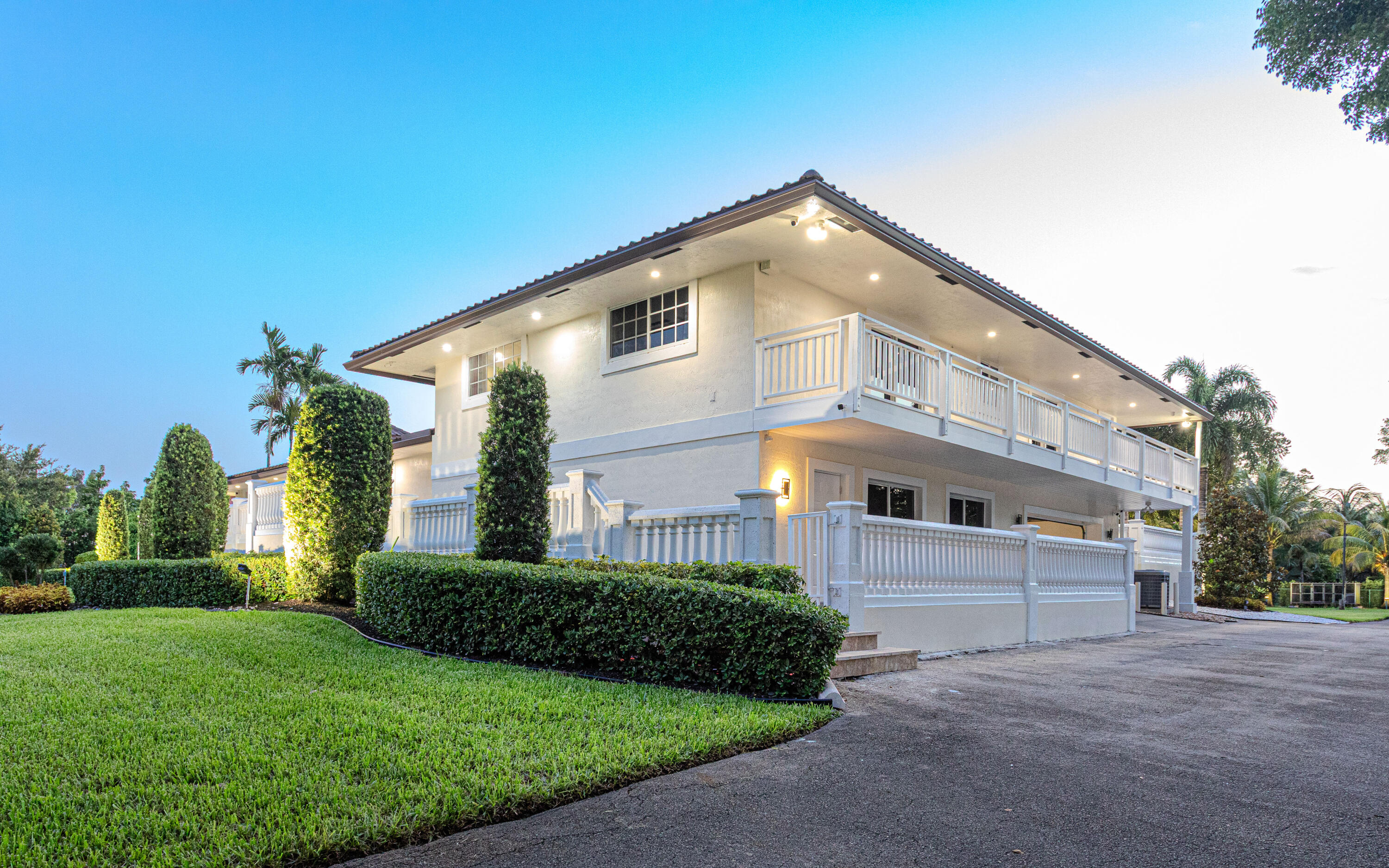 875 NW 120th Plantation, FL 33325