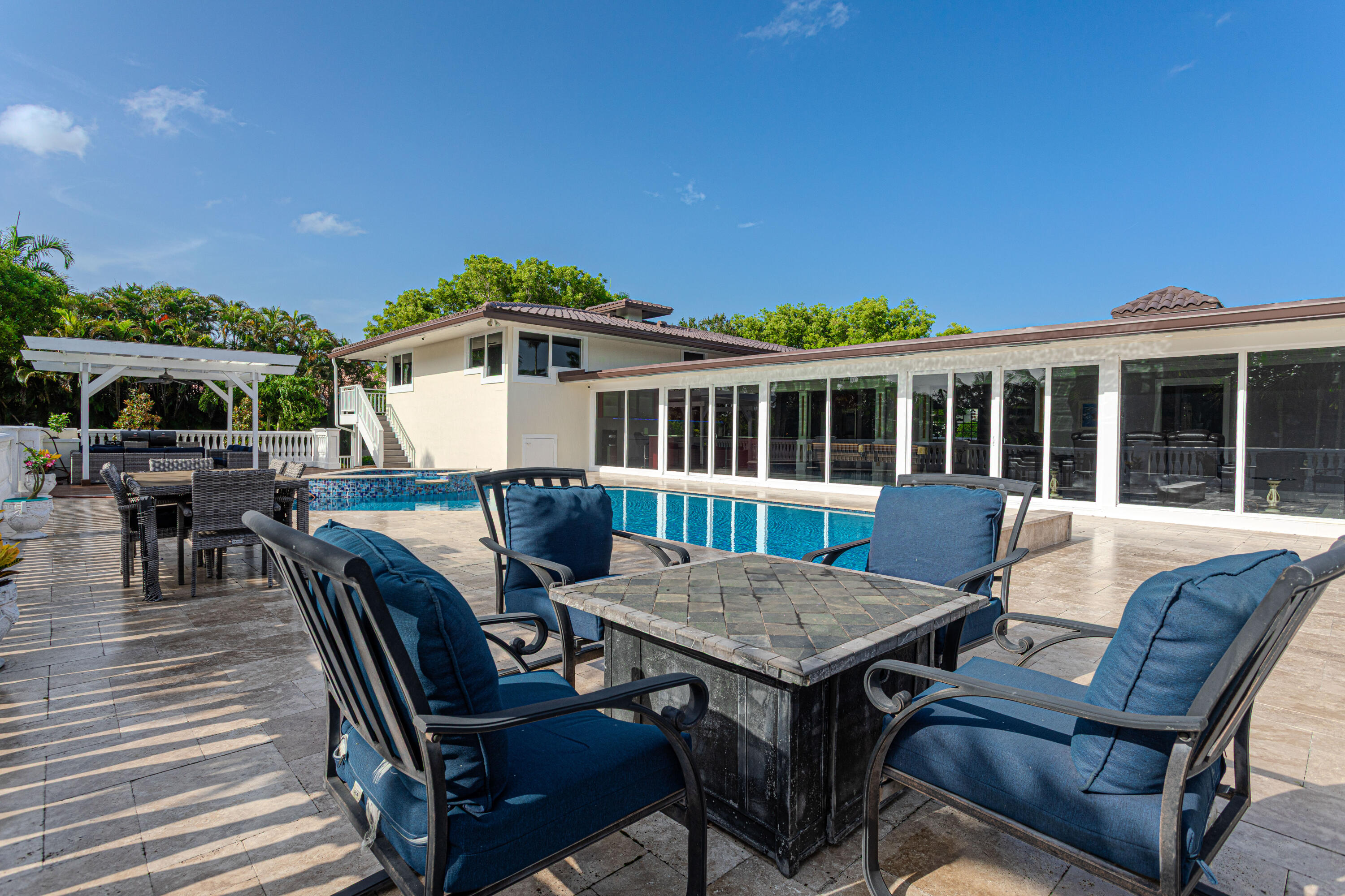 875 NW 120th Plantation, FL 33325