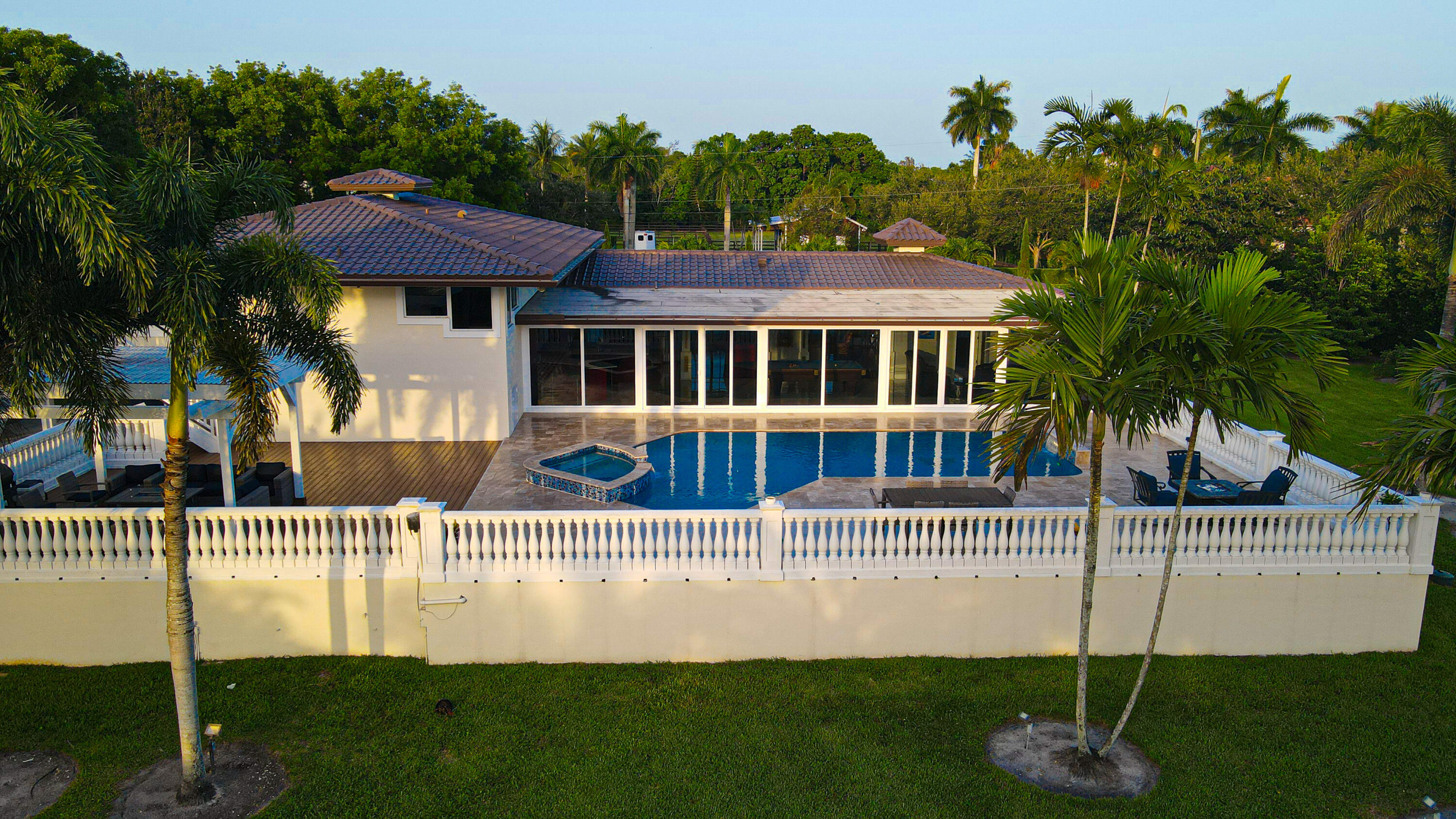 875 NW 120th Plantation, FL 33325