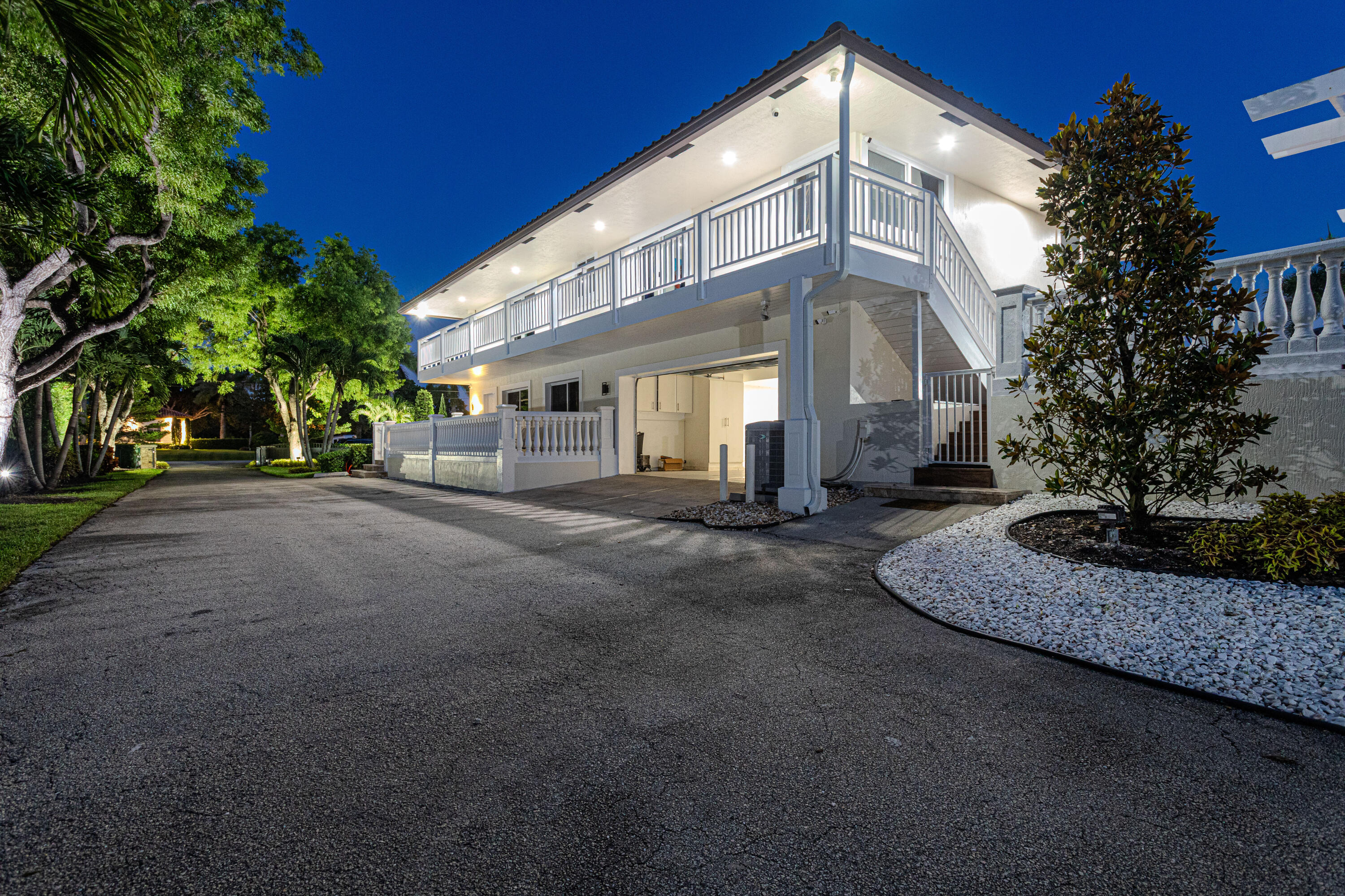 875 NW 120th Plantation, FL 33325