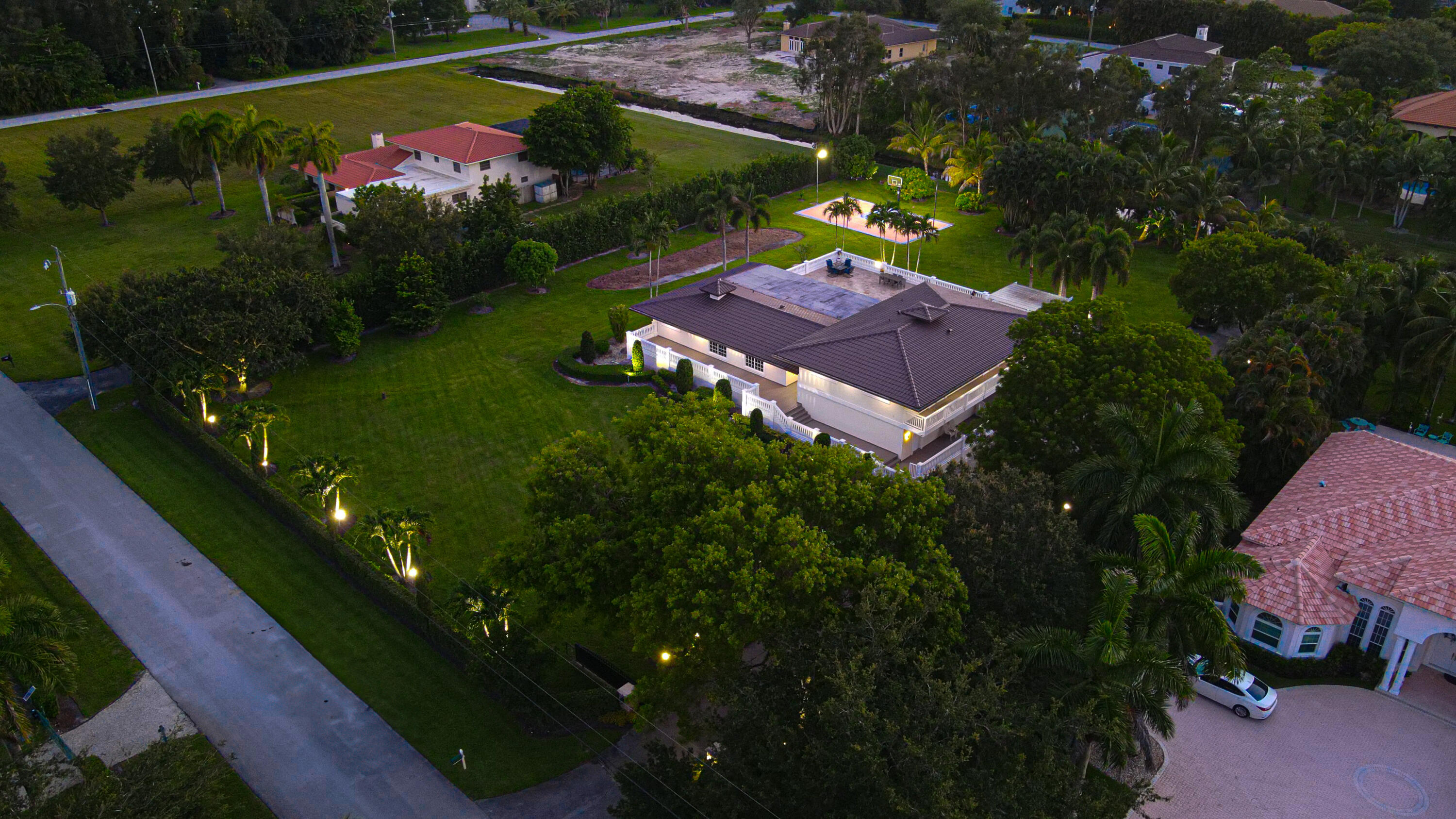 875 NW 120th Plantation, FL 33325