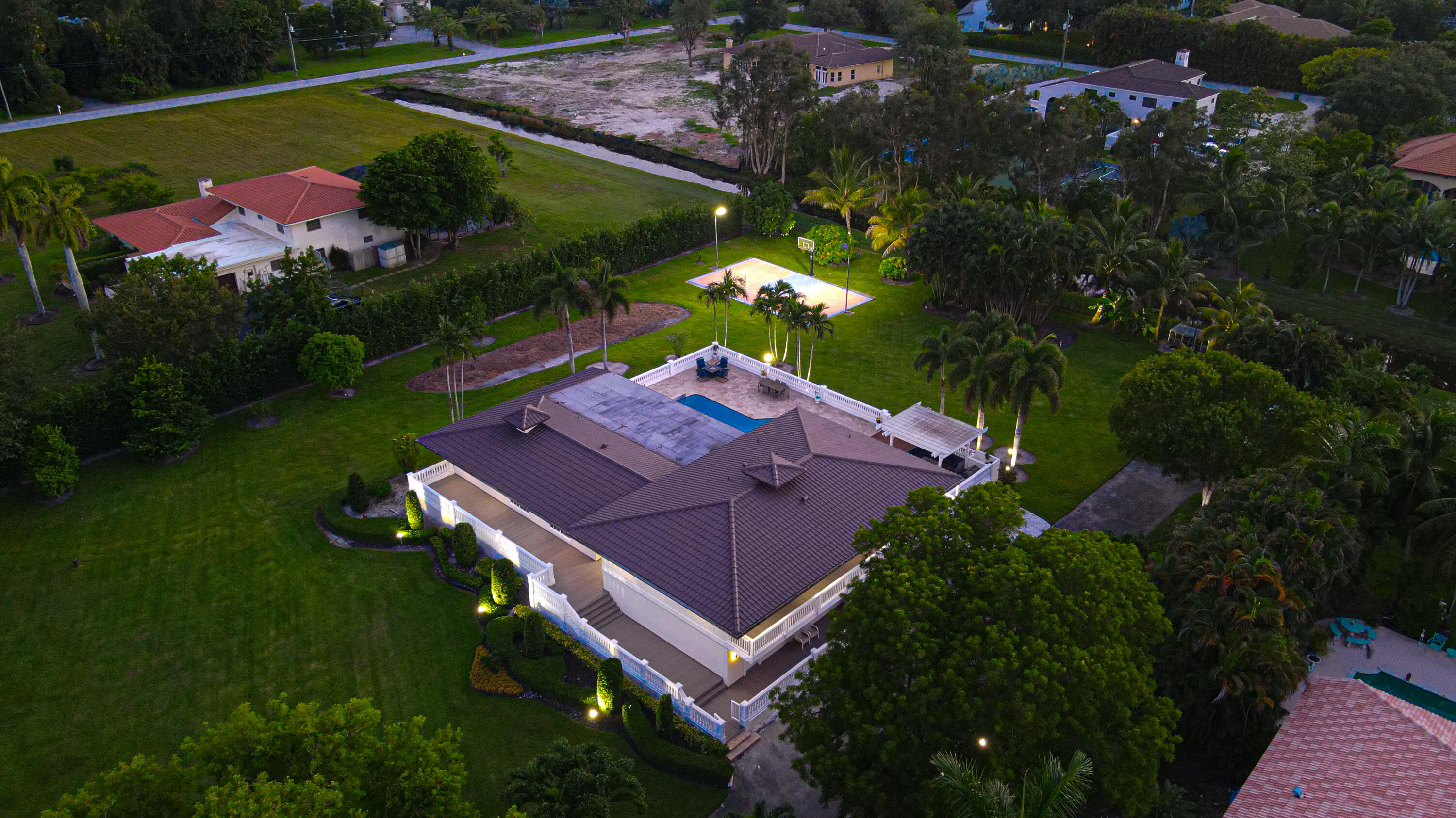 875 NW 120th Plantation, FL 33325