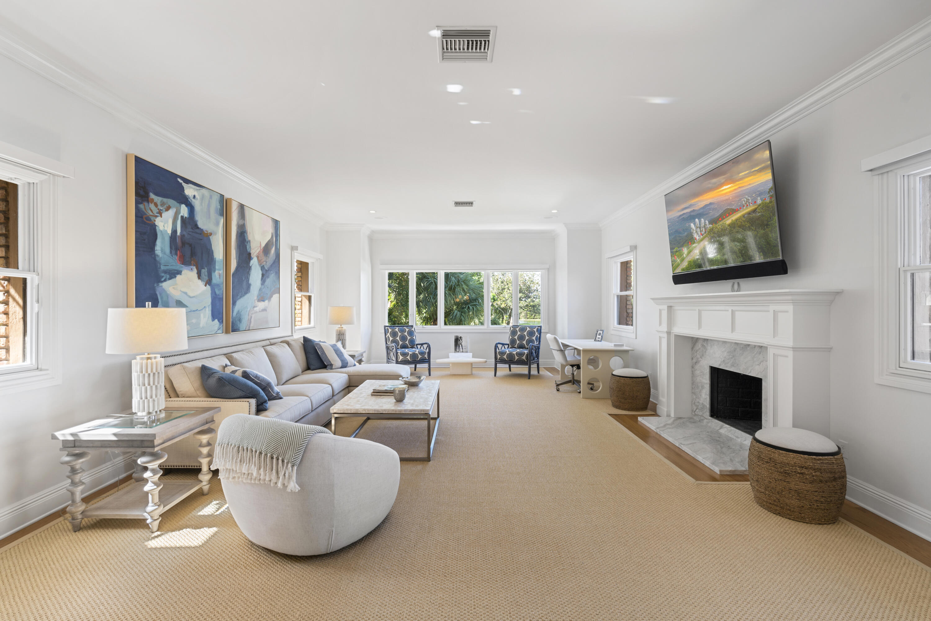 11890 SE Hill Clb #104