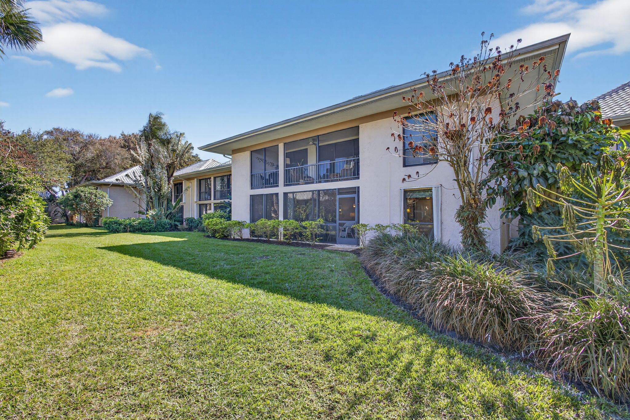 14 SE Turtle Crk #Unit B Jupiter, FL 33469