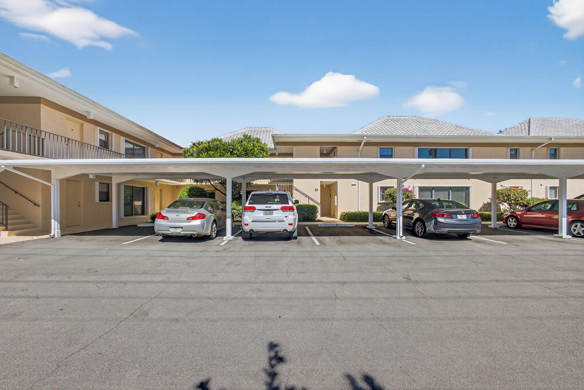 14 SE Turtle Crk #Unit B Jupiter, FL 33469