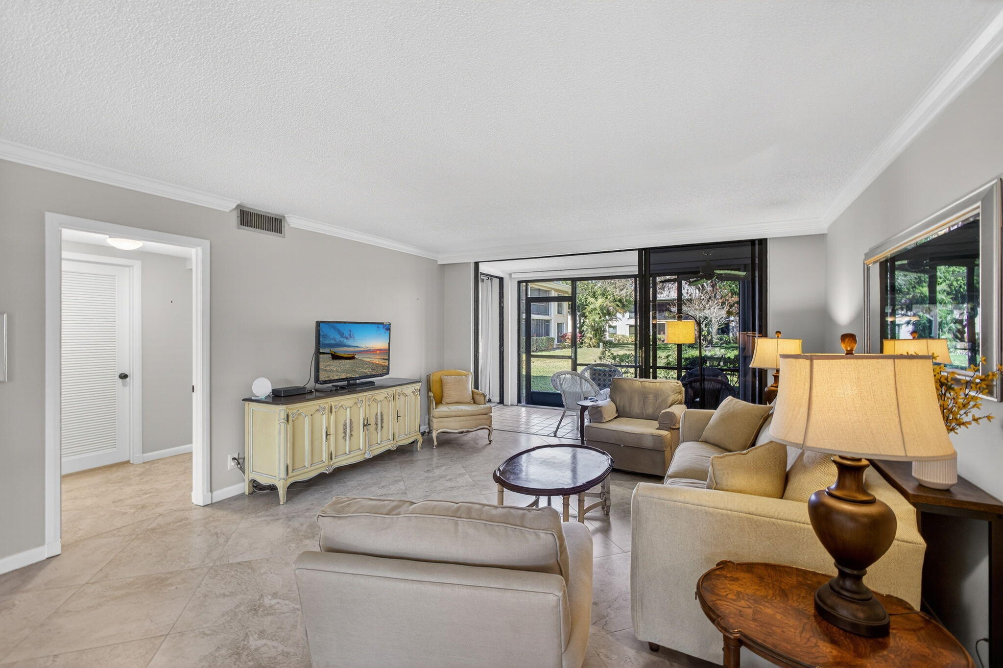 14 SE Turtle Crk #Unit B Jupiter, FL 33469