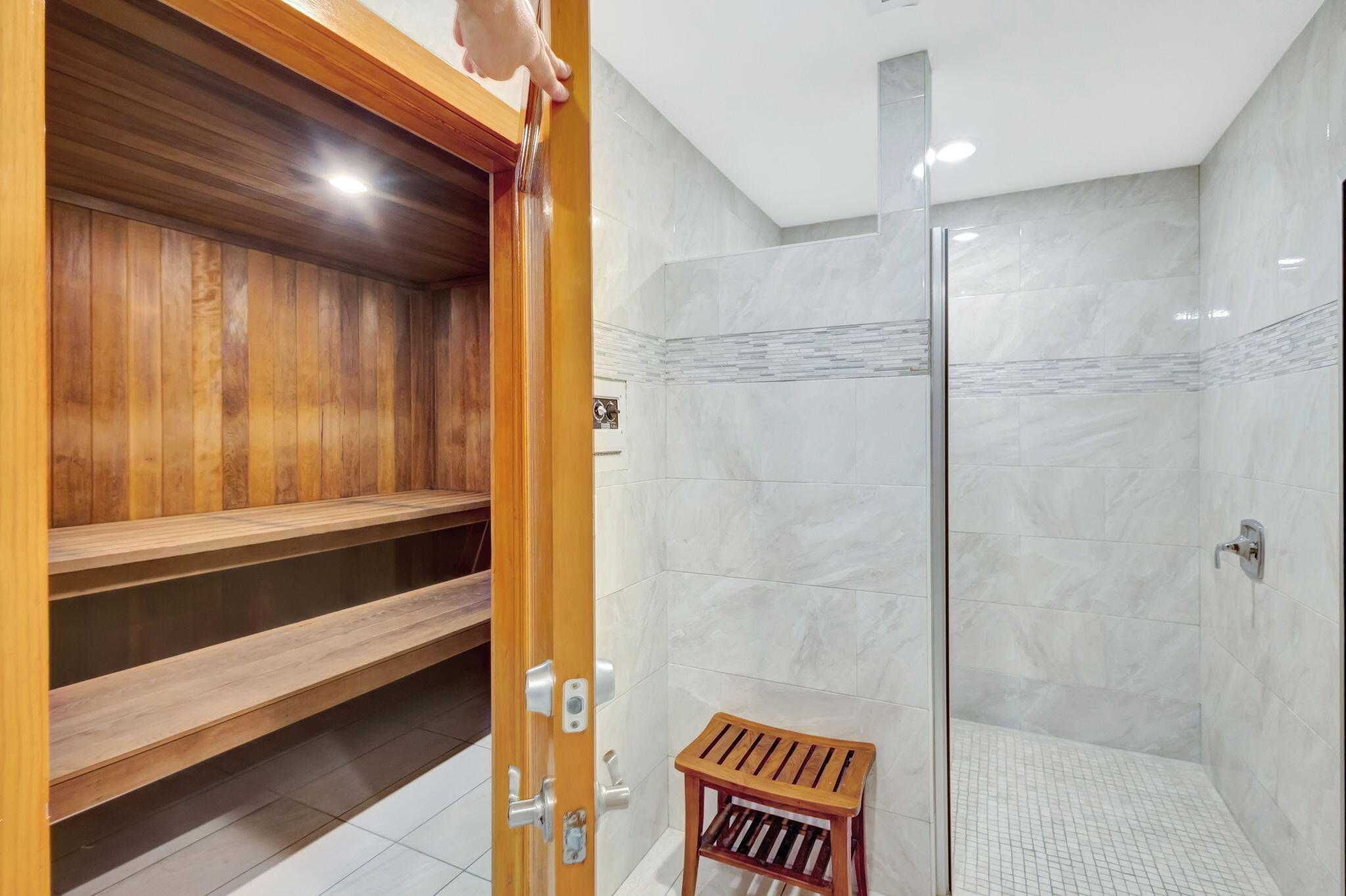 14 SE Turtle Crk #Unit B Jupiter, FL 33469