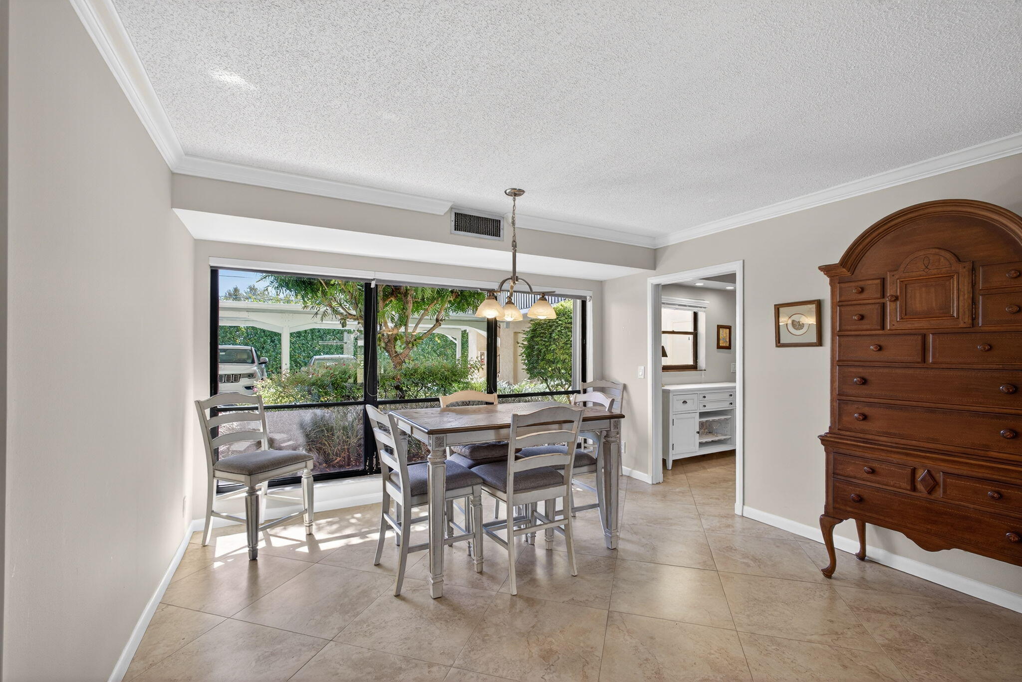14 SE Turtle Crk #Unit B Jupiter, FL 33469