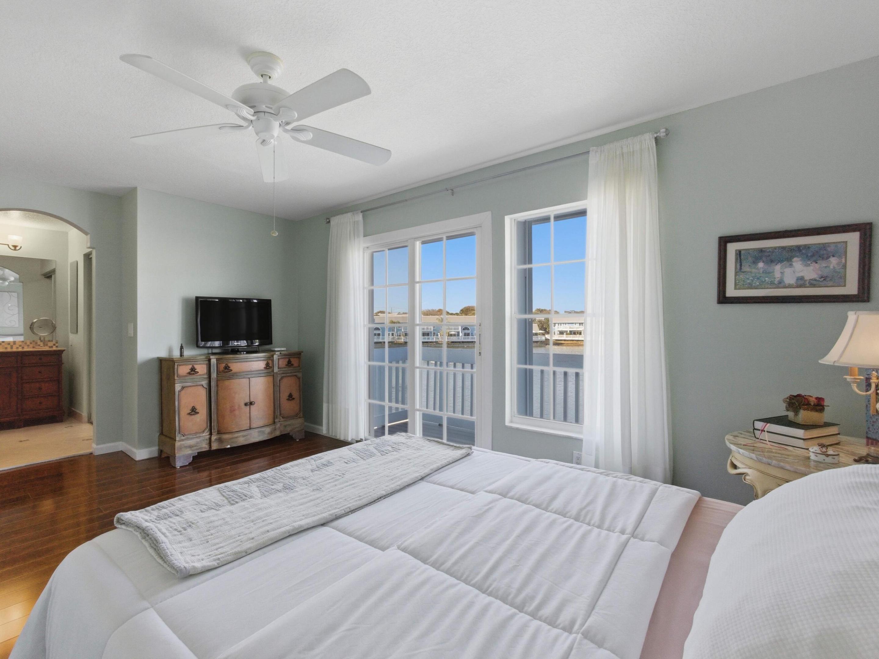 813 Ocean Dunes Jupiter, FL 33477