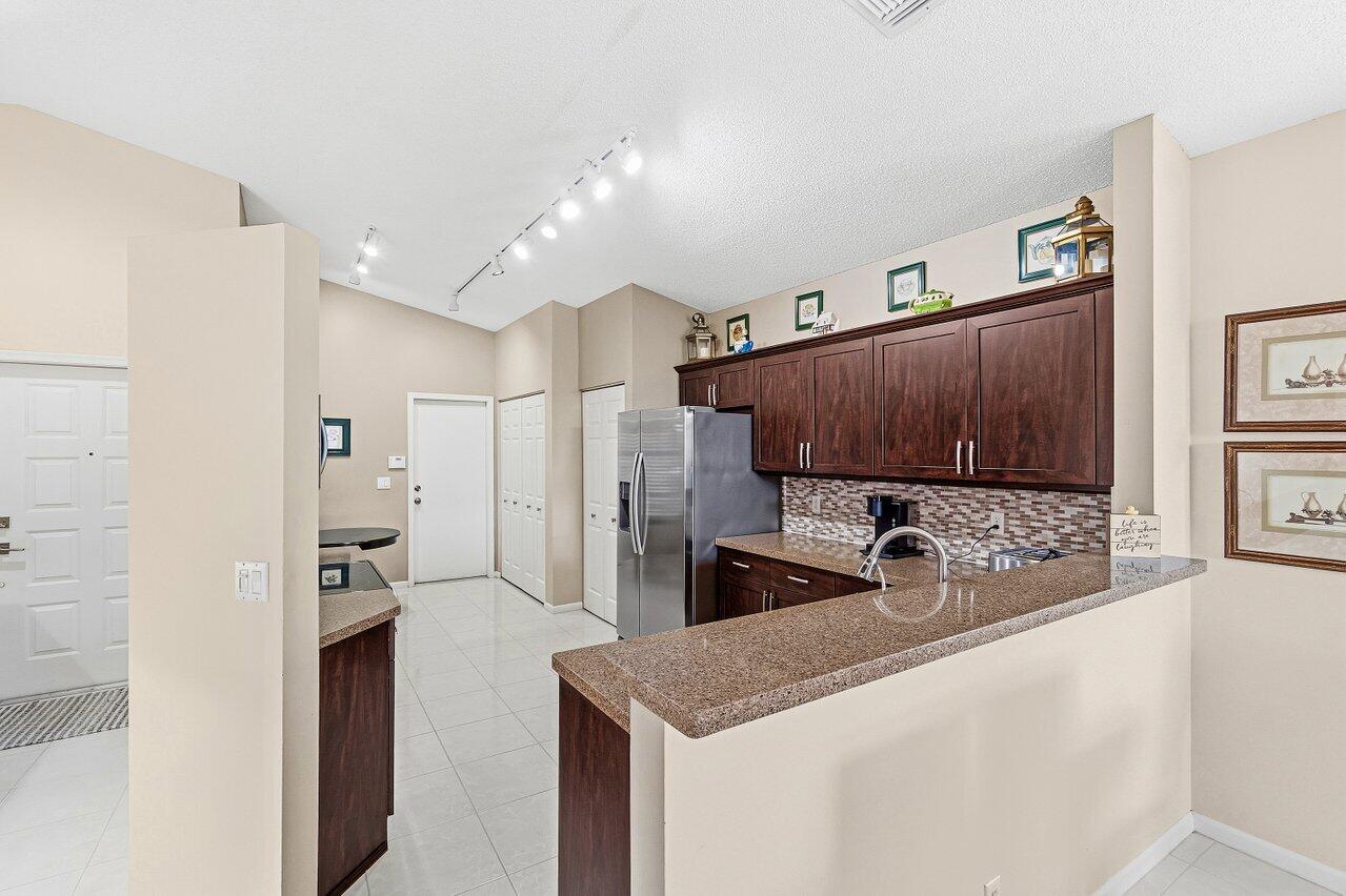 9562 Cherry Blossom Boynton Beach, FL 33437