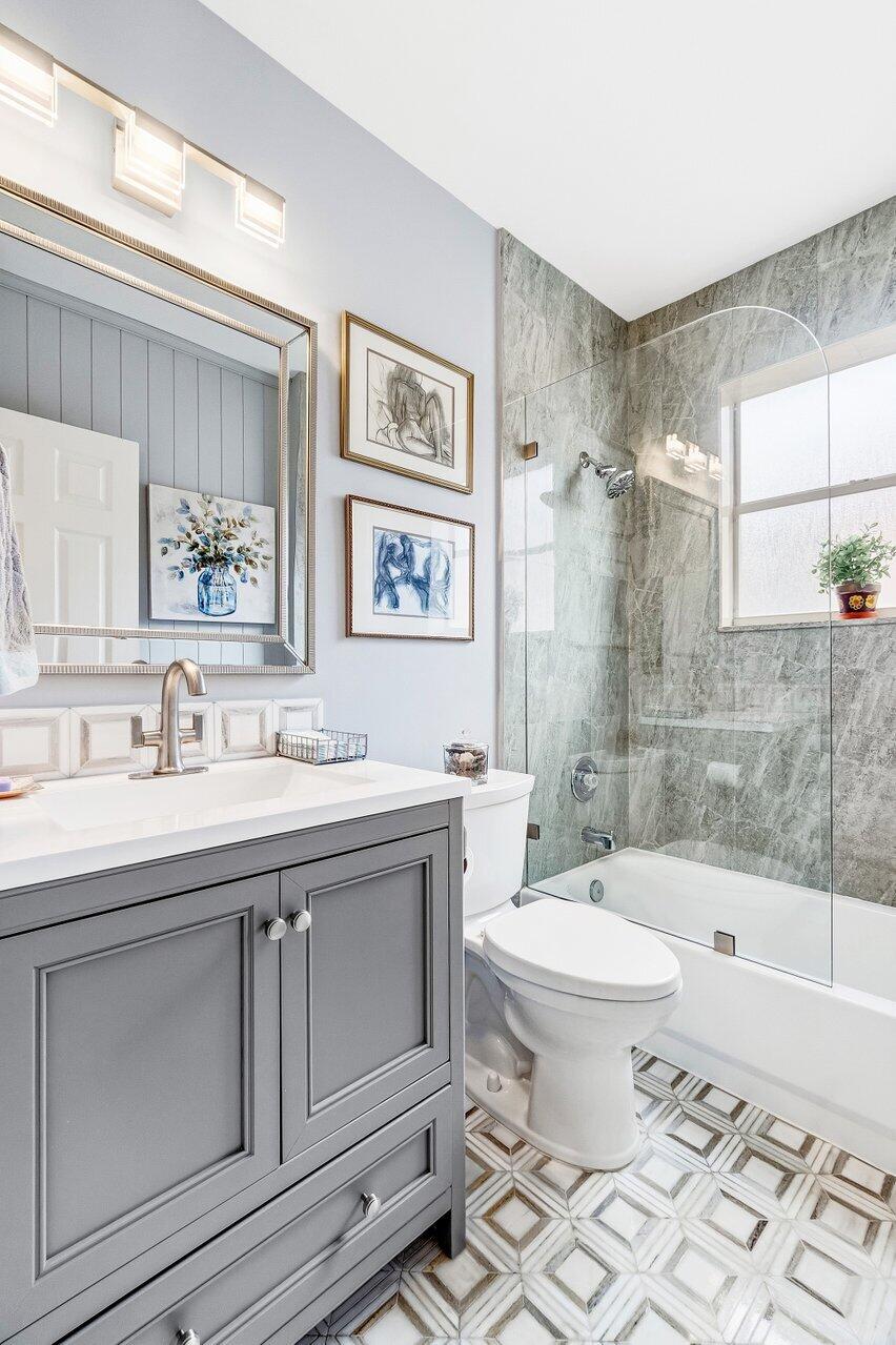 9562 Cherry Blossom Boynton Beach, FL 33437