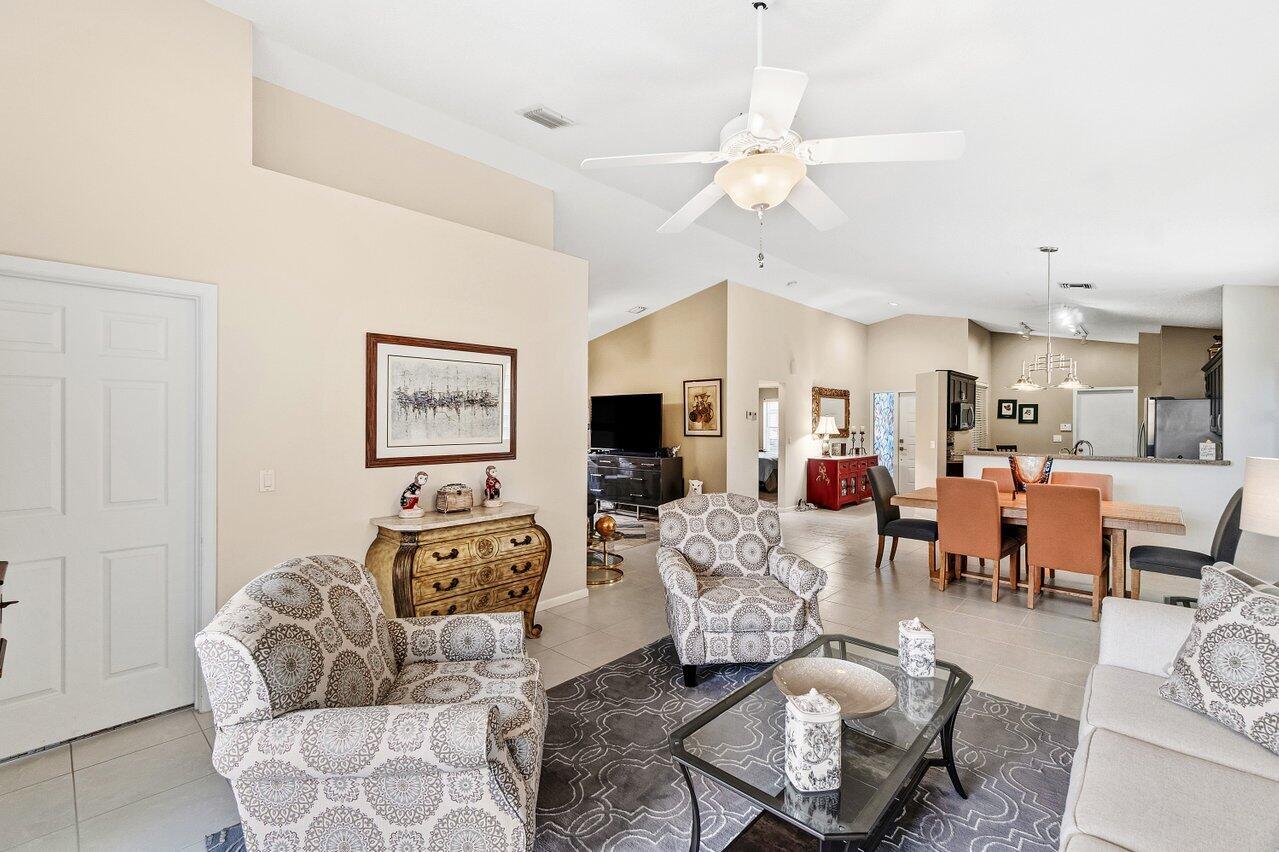 9562 Cherry Blossom Boynton Beach, FL 33437