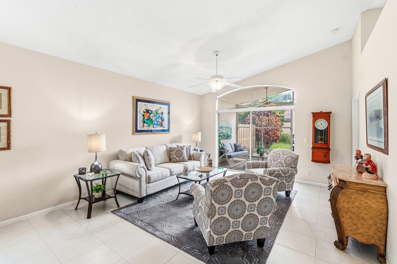 9562 Cherry Blossom Boynton Beach, FL 33437
