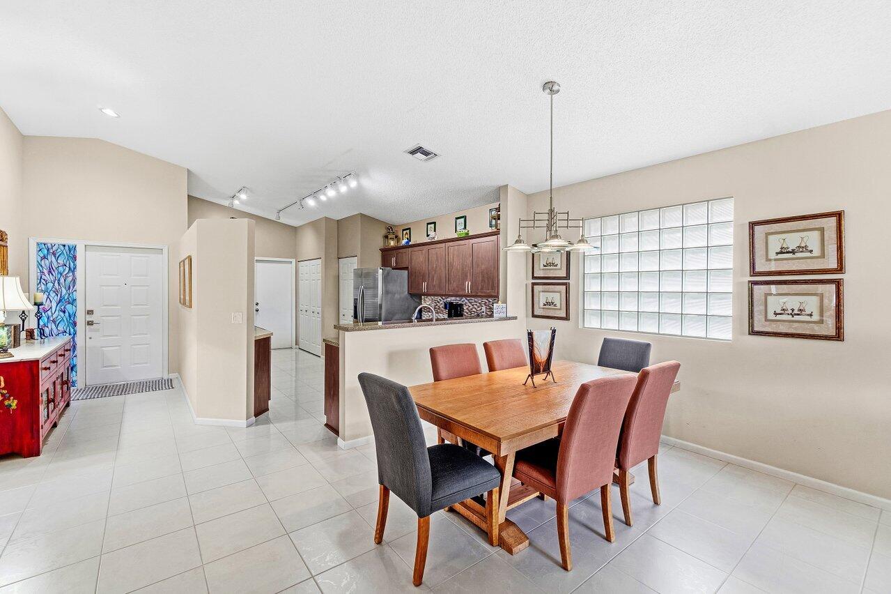9562 Cherry Blossom Boynton Beach, FL 33437