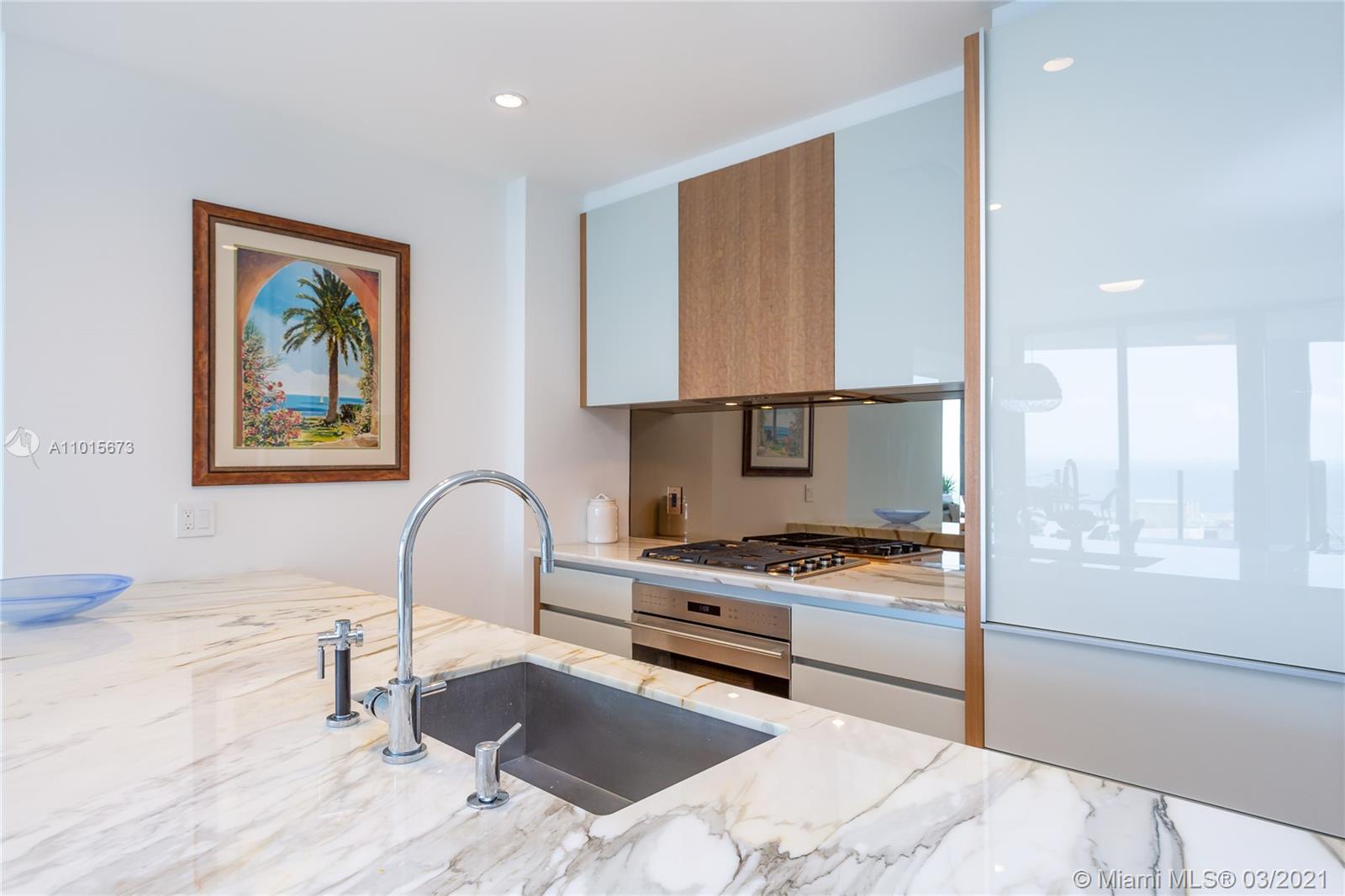 2831 S Bayshore Dr #2101 Miami, FL 33133