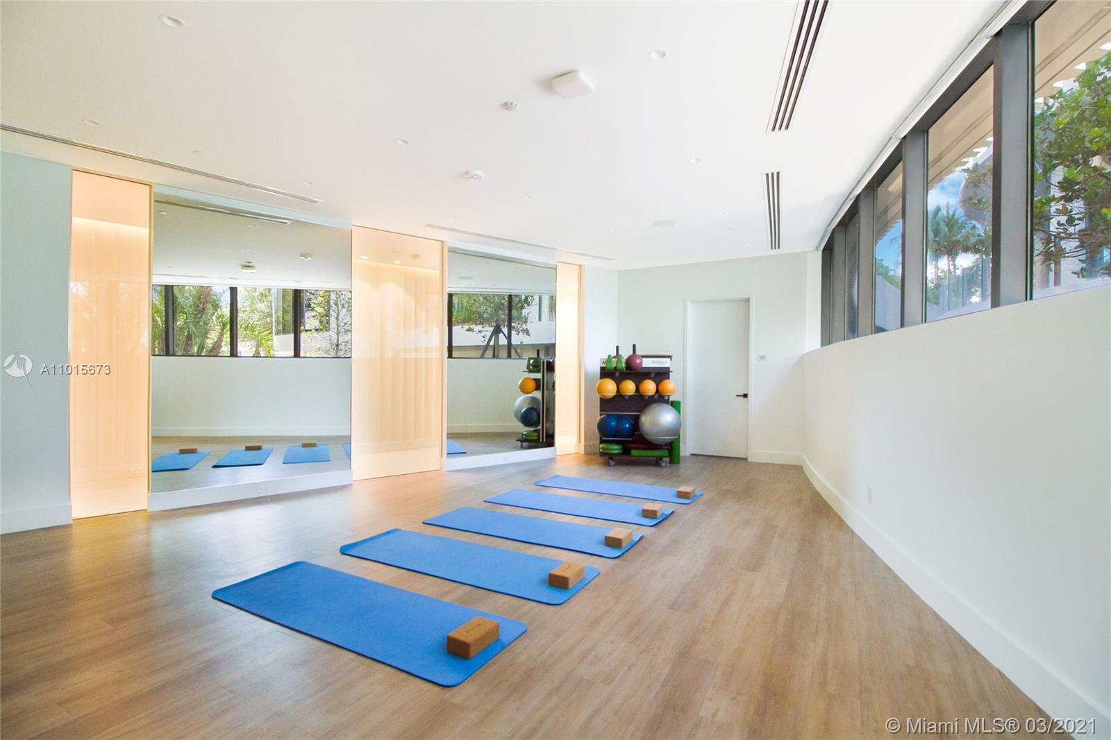 2831 S Bayshore Dr #2101 Miami, FL 33133