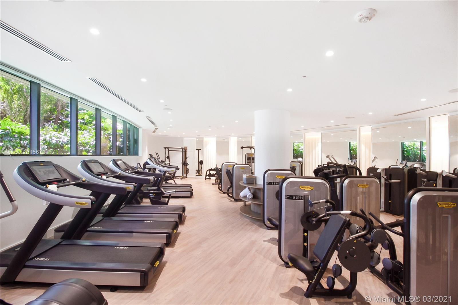 2831 S Bayshore Dr #2101 Miami, FL 33133