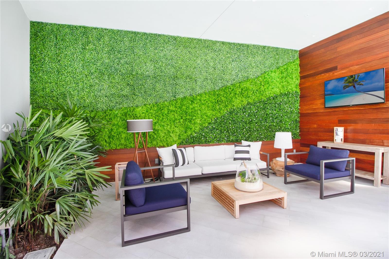 2831 S Bayshore Dr #2101 Miami, FL 33133