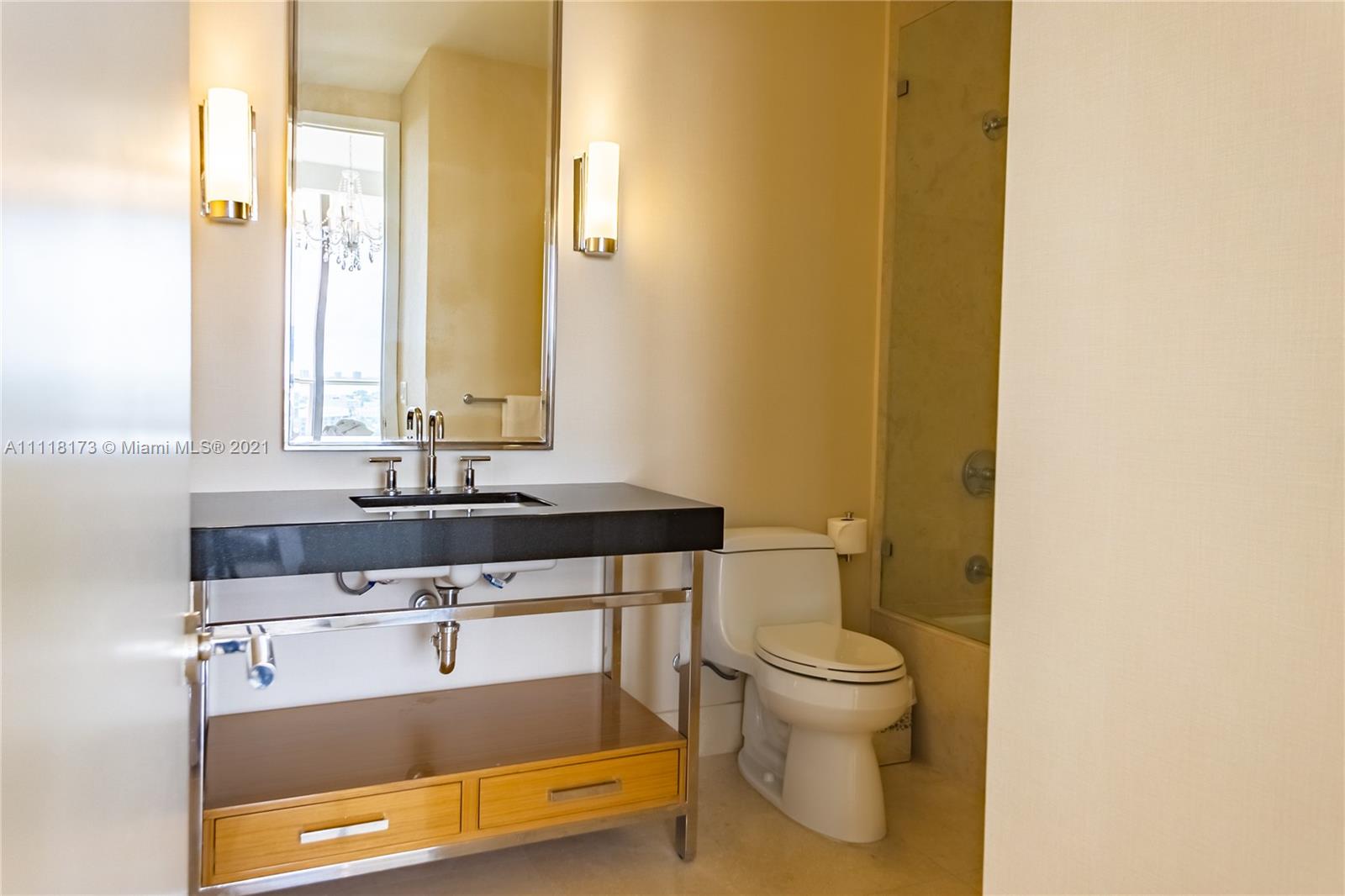 image St. Regis Bal Harbour South15