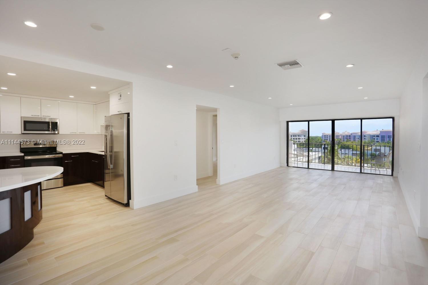 575 Crandon Blvd #708