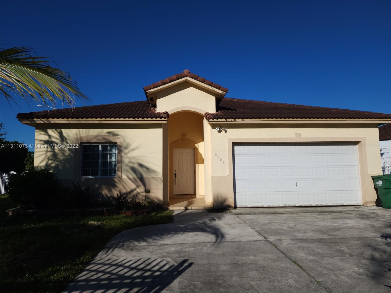 16502 NW 45th Ave