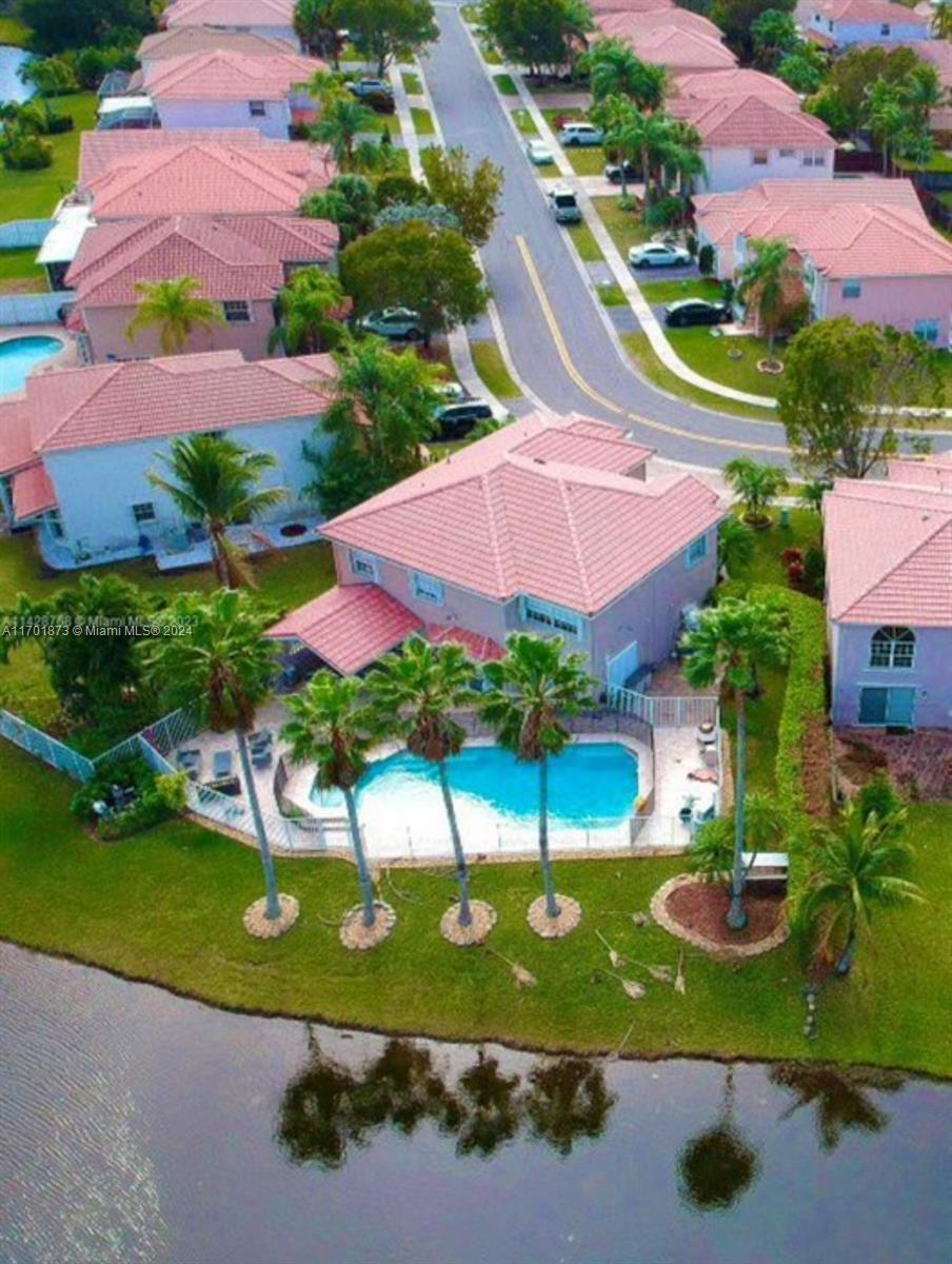 155 Granada Ave