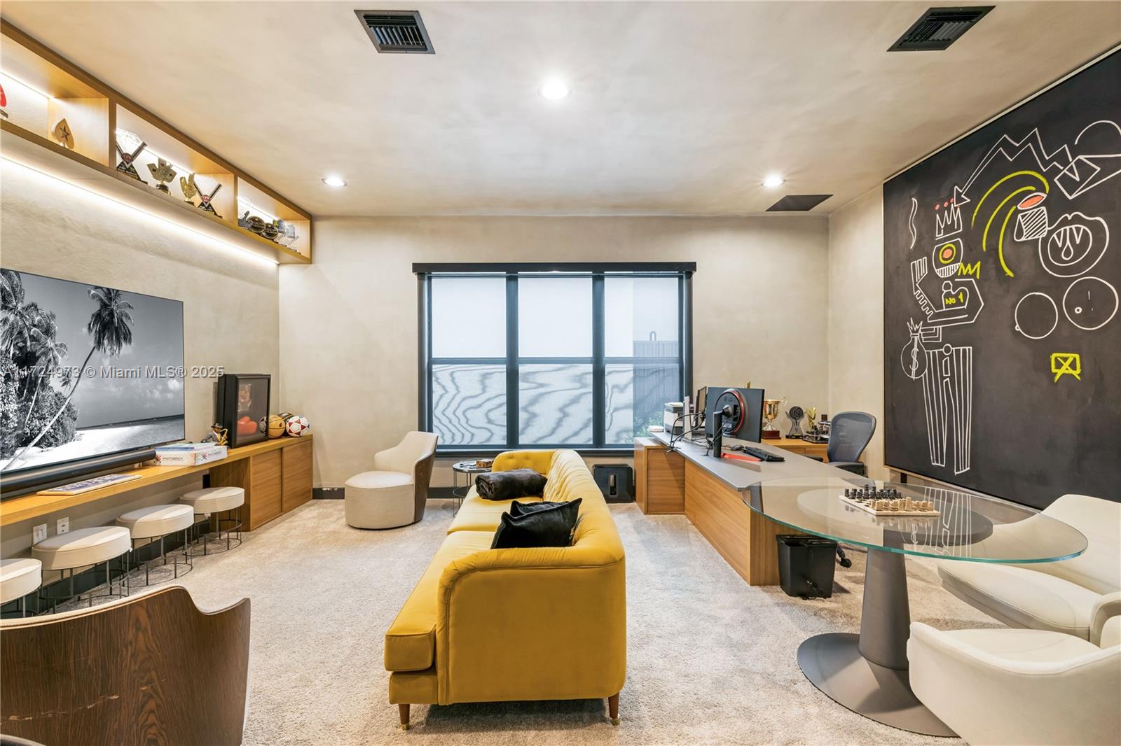 8853 New Riv Falls Rd Boca Raton, FL 33496