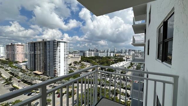 image Winston Towers65