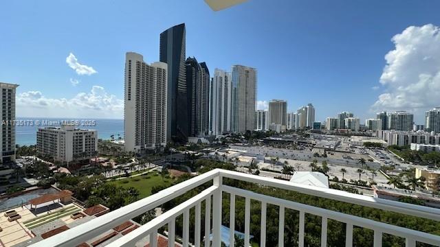 image Winston Towers71