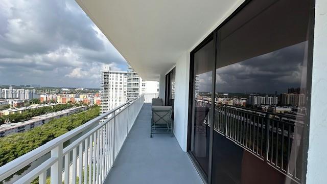 image Winston Towers74