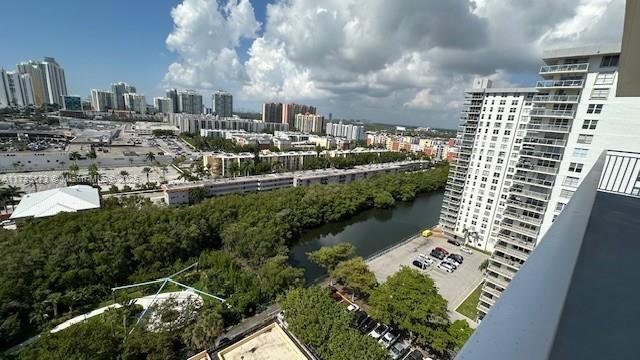 image Winston Towers82