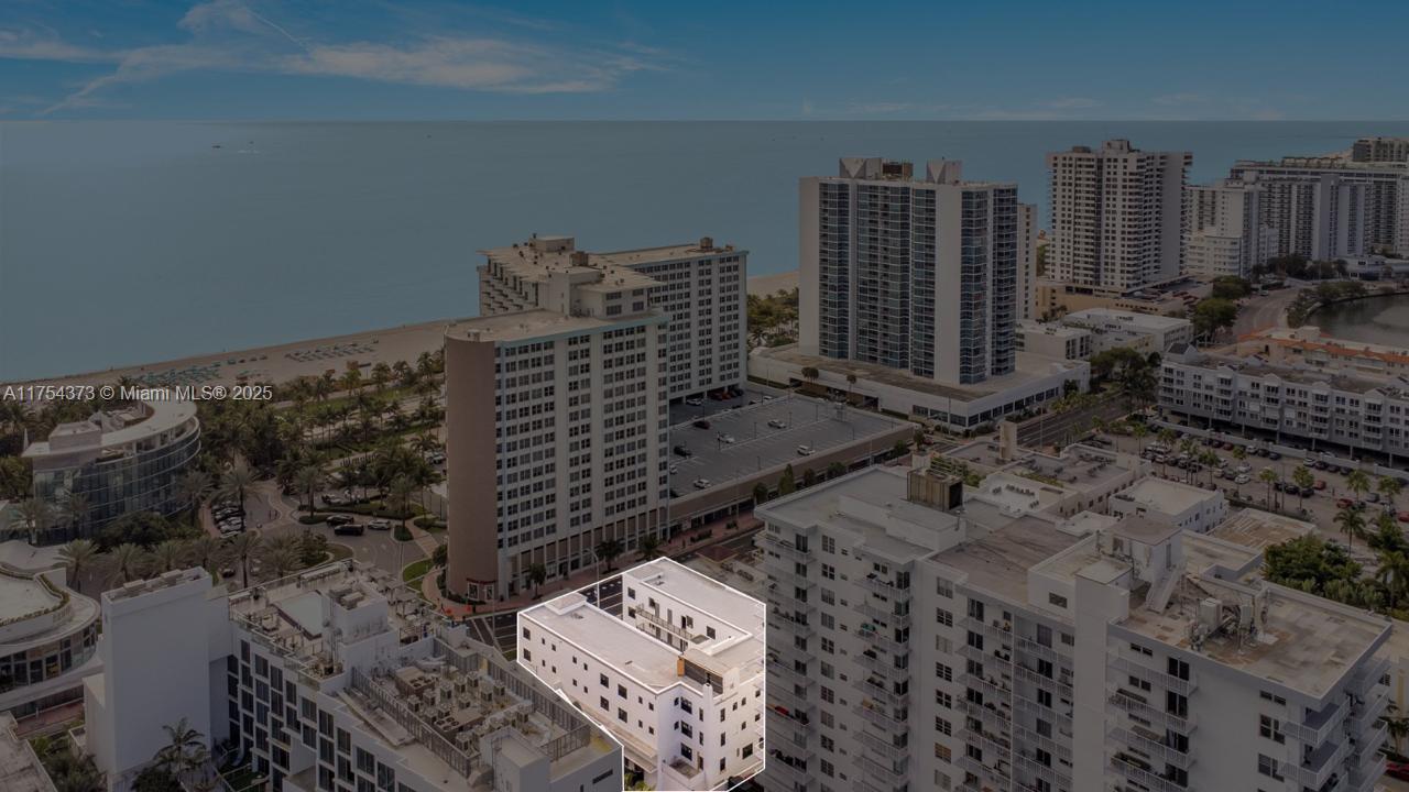 2814 Collins Ave Miami Beach, FL 33140