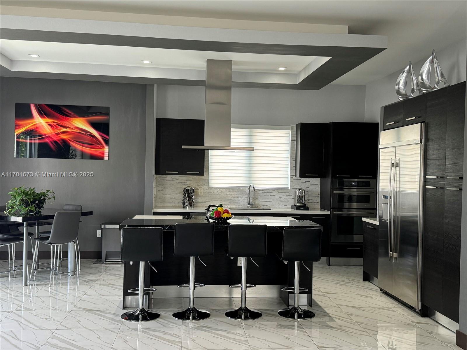 8272 NW 33rd Ter Doral, FL 33122