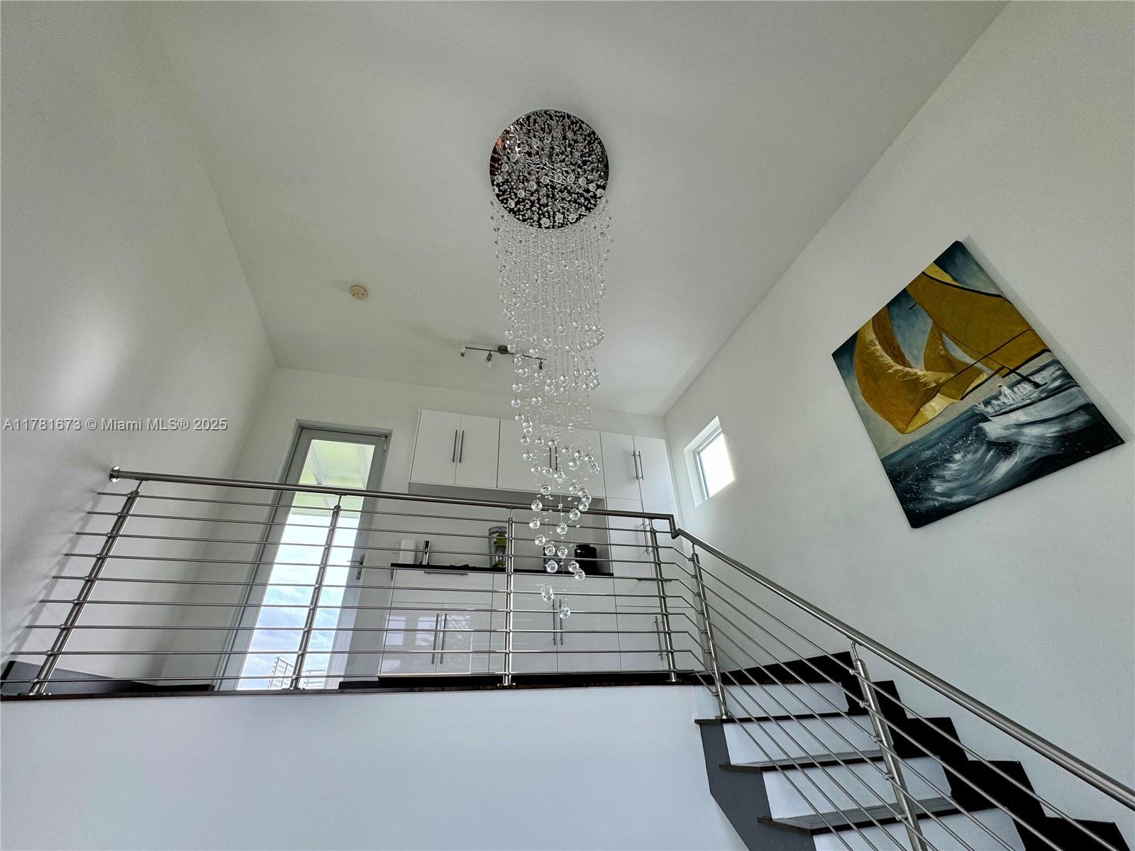 8272 NW 33rd Ter Doral, FL 33122