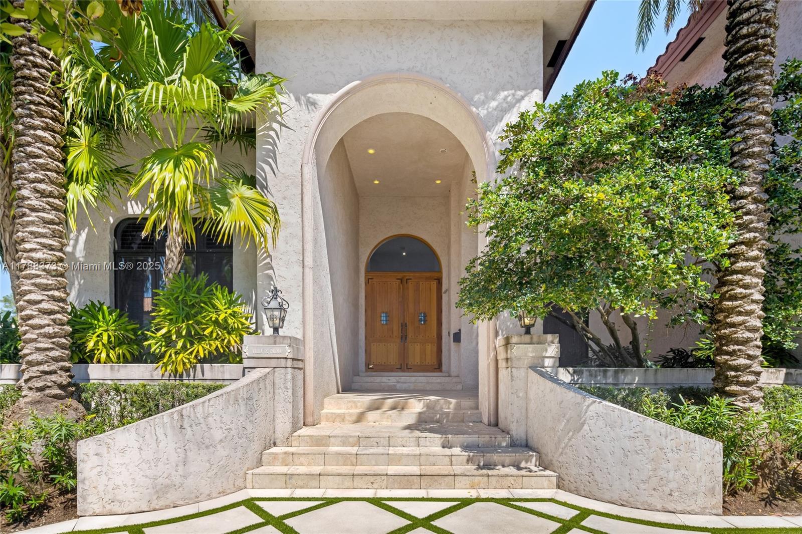 600 Isle Of Palms Dr Fort Lauderdale, FL 33301 600 Isle Of Palms Dr Fort Lauderdale, FL 33301
