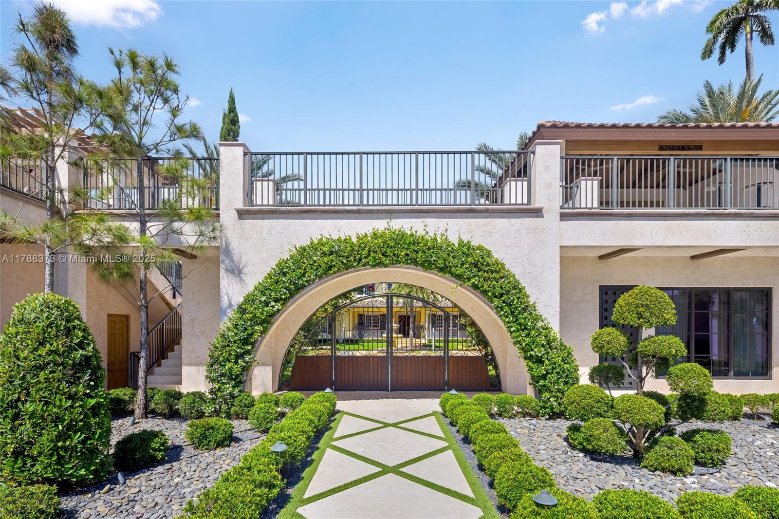 600 Isle Of Palms Dr Fort Lauderdale, FL 33301 600 Isle Of Palms Dr Fort Lauderdale, FL 33301