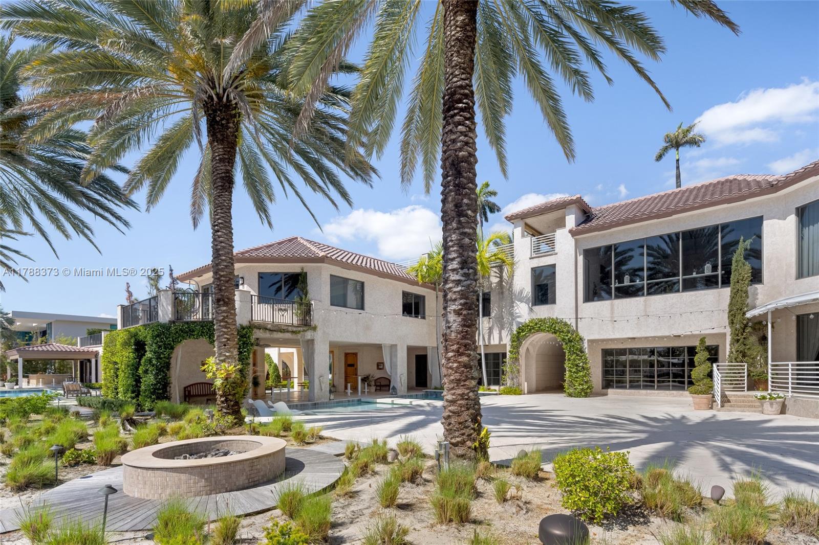600 Isle Of Palms Dr Fort Lauderdale, FL 33301 600 Isle Of Palms Dr Fort Lauderdale, FL 33301