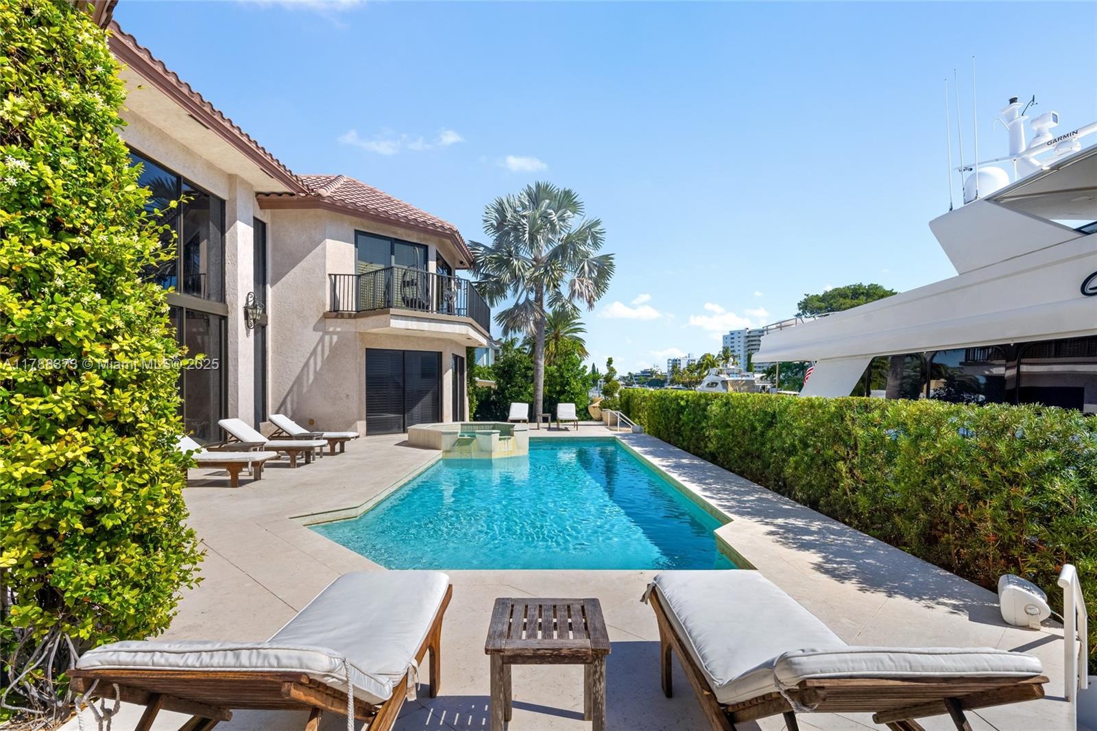 600 Isle Of Palms Dr Fort Lauderdale, FL 33301 600 Isle Of Palms Dr Fort Lauderdale, FL 33301