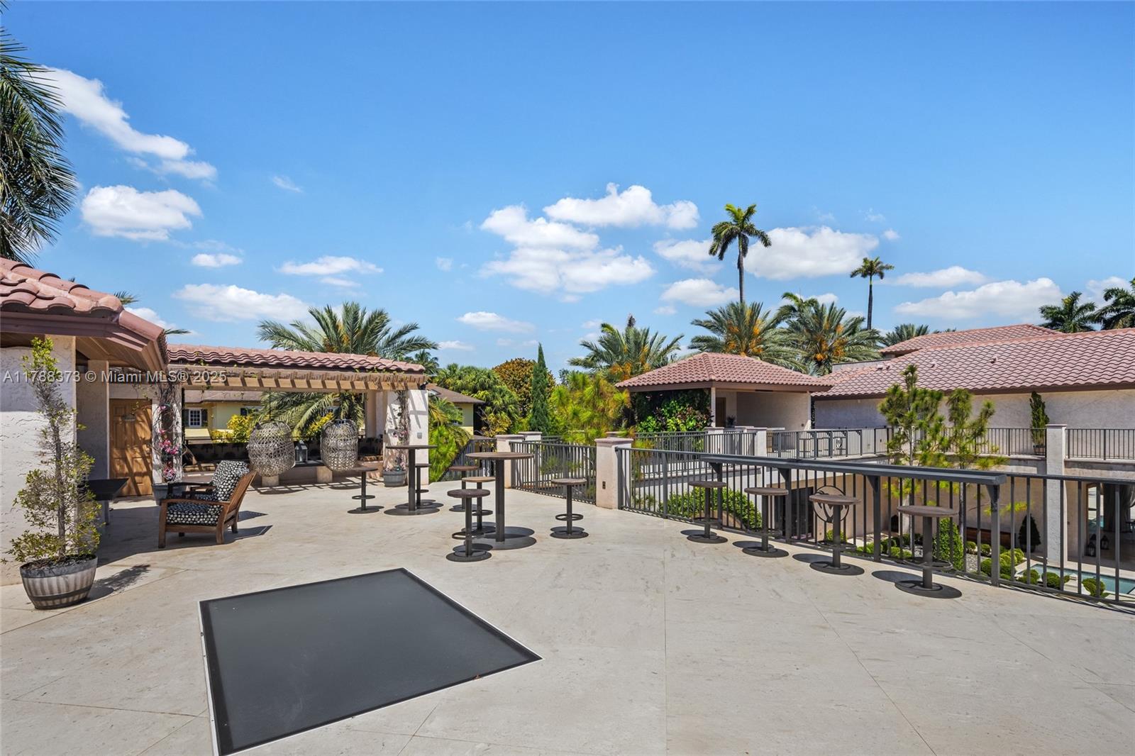 600 Isle Of Palms Dr Fort Lauderdale, FL 33301 600 Isle Of Palms Dr Fort Lauderdale, FL 33301