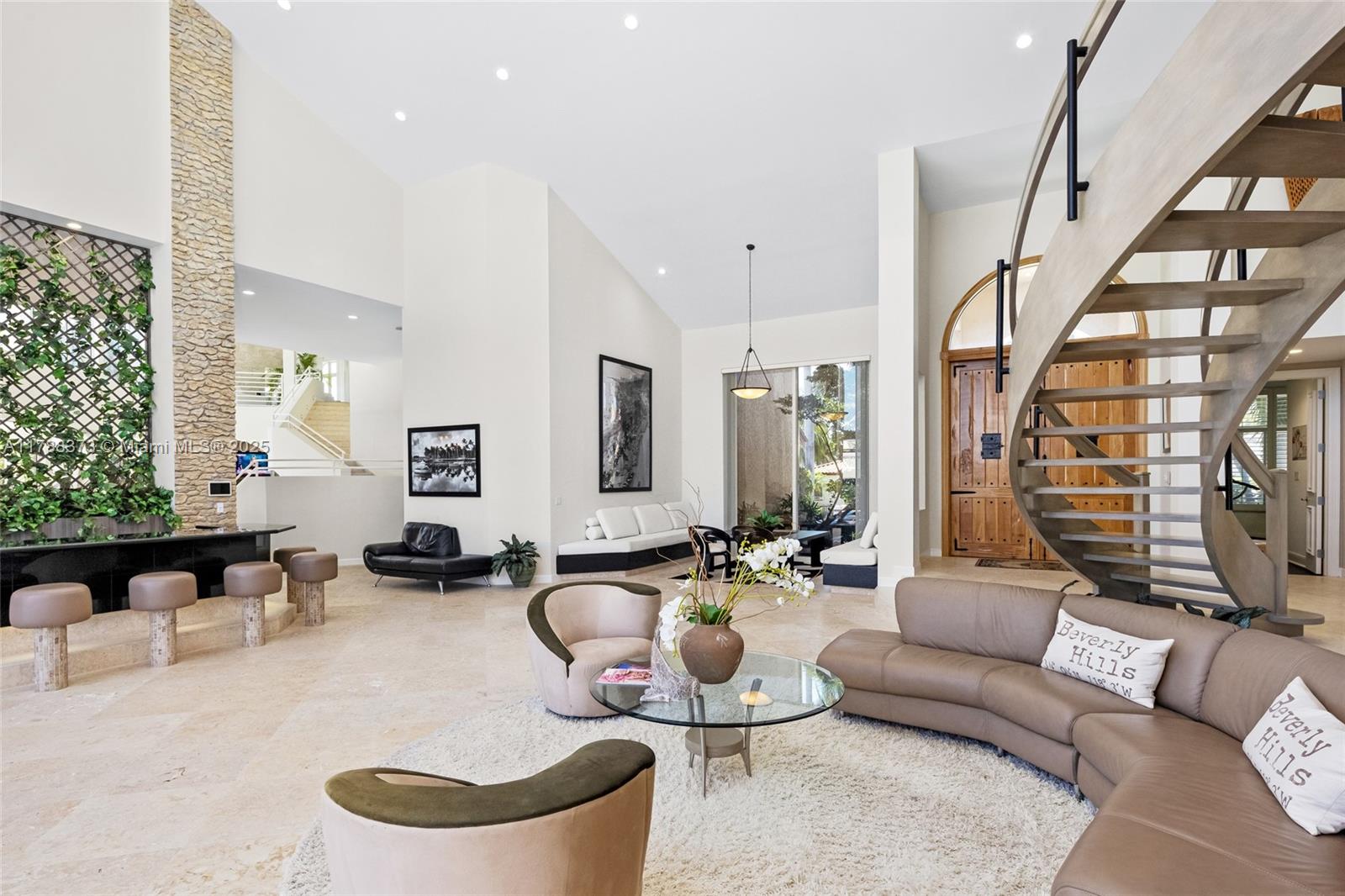 600 Isle Of Palms Dr Fort Lauderdale, FL 33301 600 Isle Of Palms Dr Fort Lauderdale, FL 33301