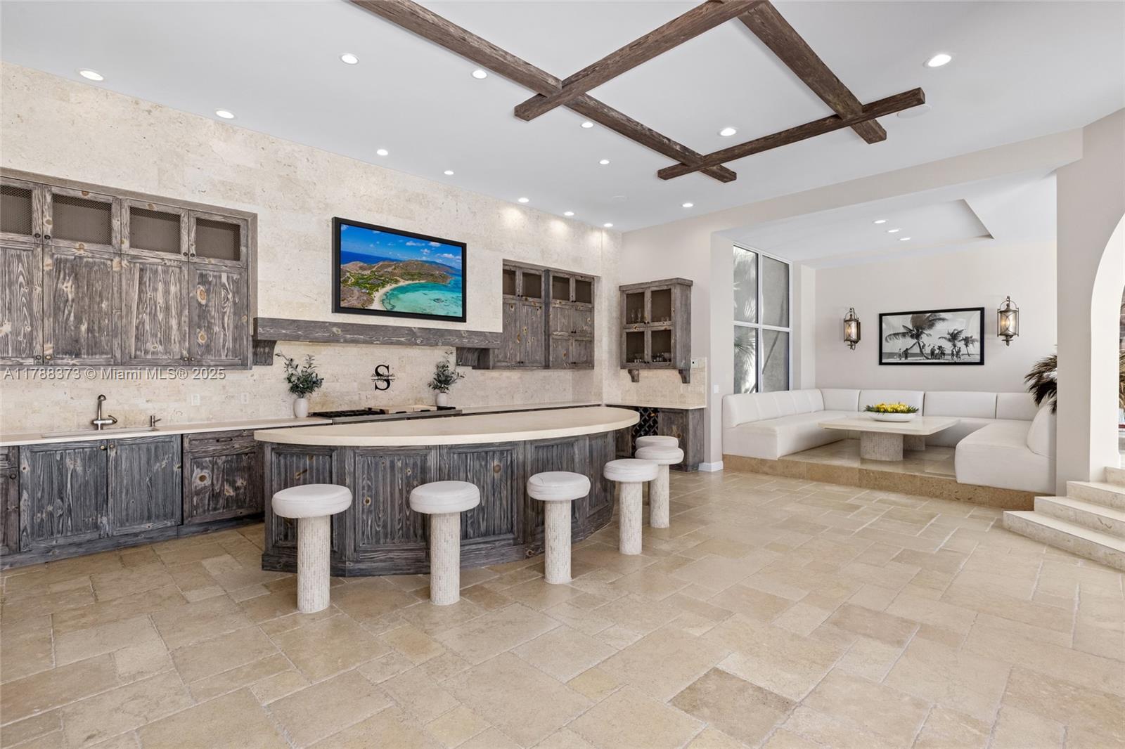 600 Isle Of Palms Dr Fort Lauderdale, FL 33301 600 Isle Of Palms Dr Fort Lauderdale, FL 33301