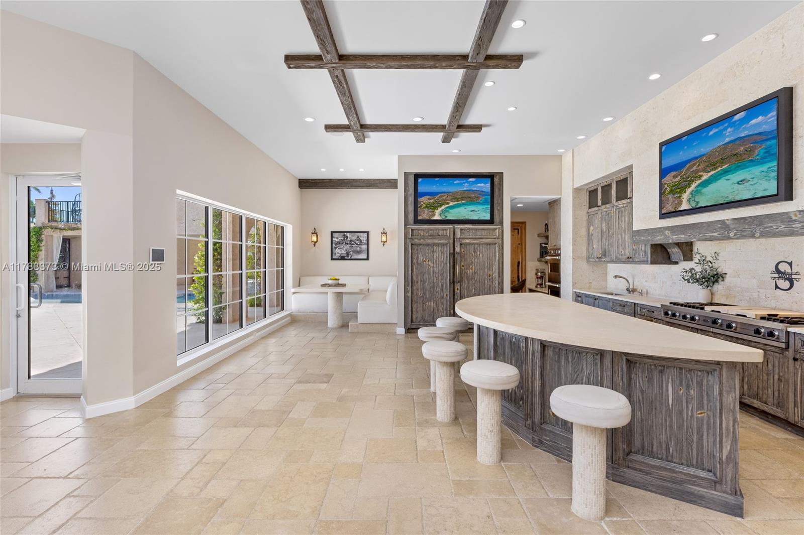 600 Isle Of Palms Dr Fort Lauderdale, FL 33301 600 Isle Of Palms Dr Fort Lauderdale, FL 33301