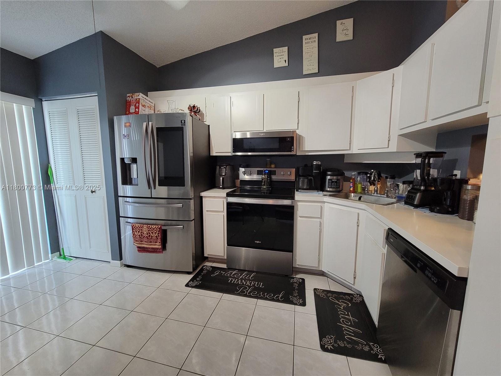 1025 Green Pine Blvd #B West Palm Beach, FL 33409