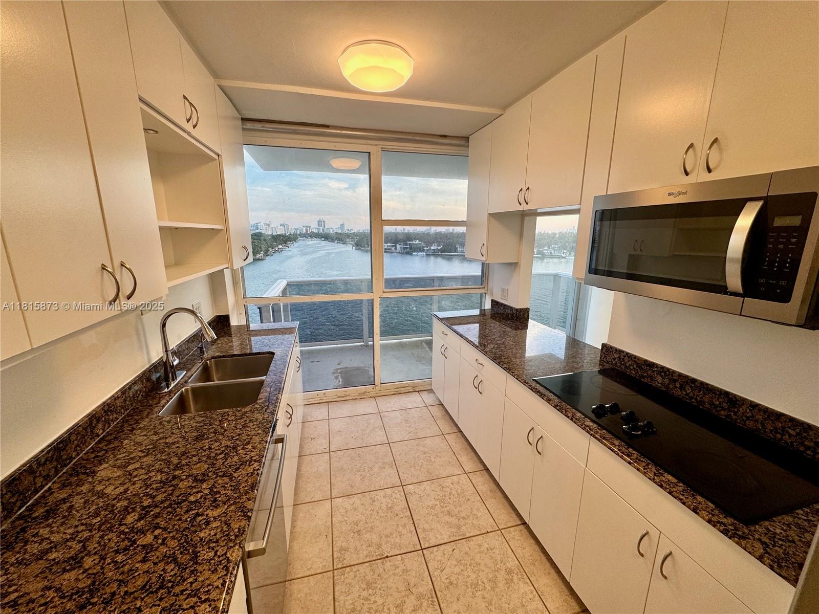 900 Bay Dr #727-725 Miami Beach, FL 33141