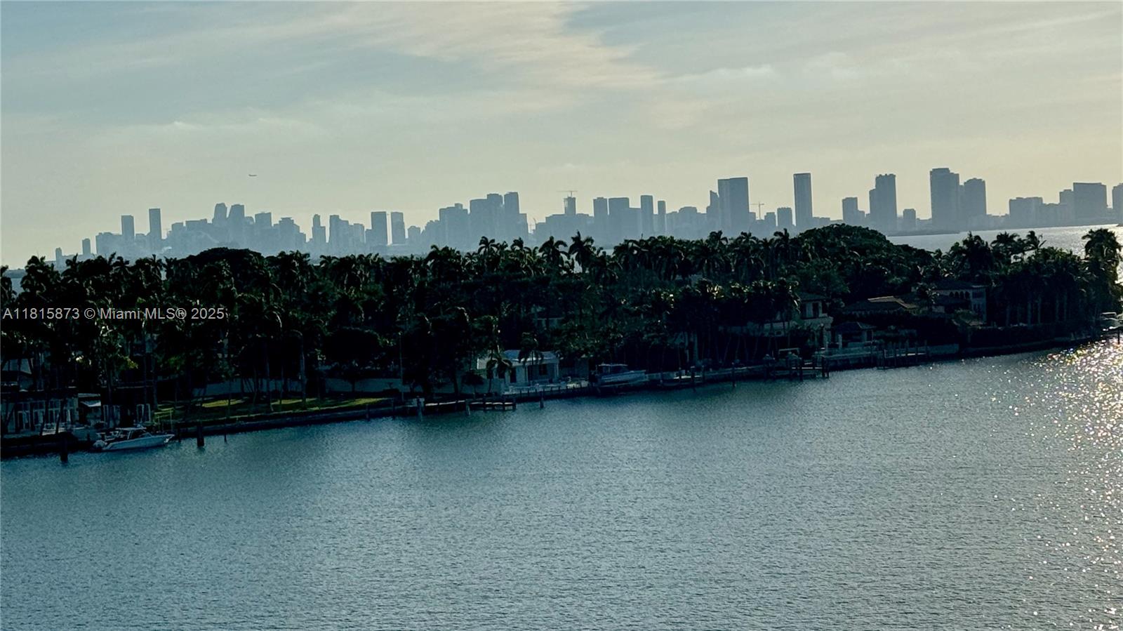 900 Bay Dr #727-725 Miami Beach, FL 33141