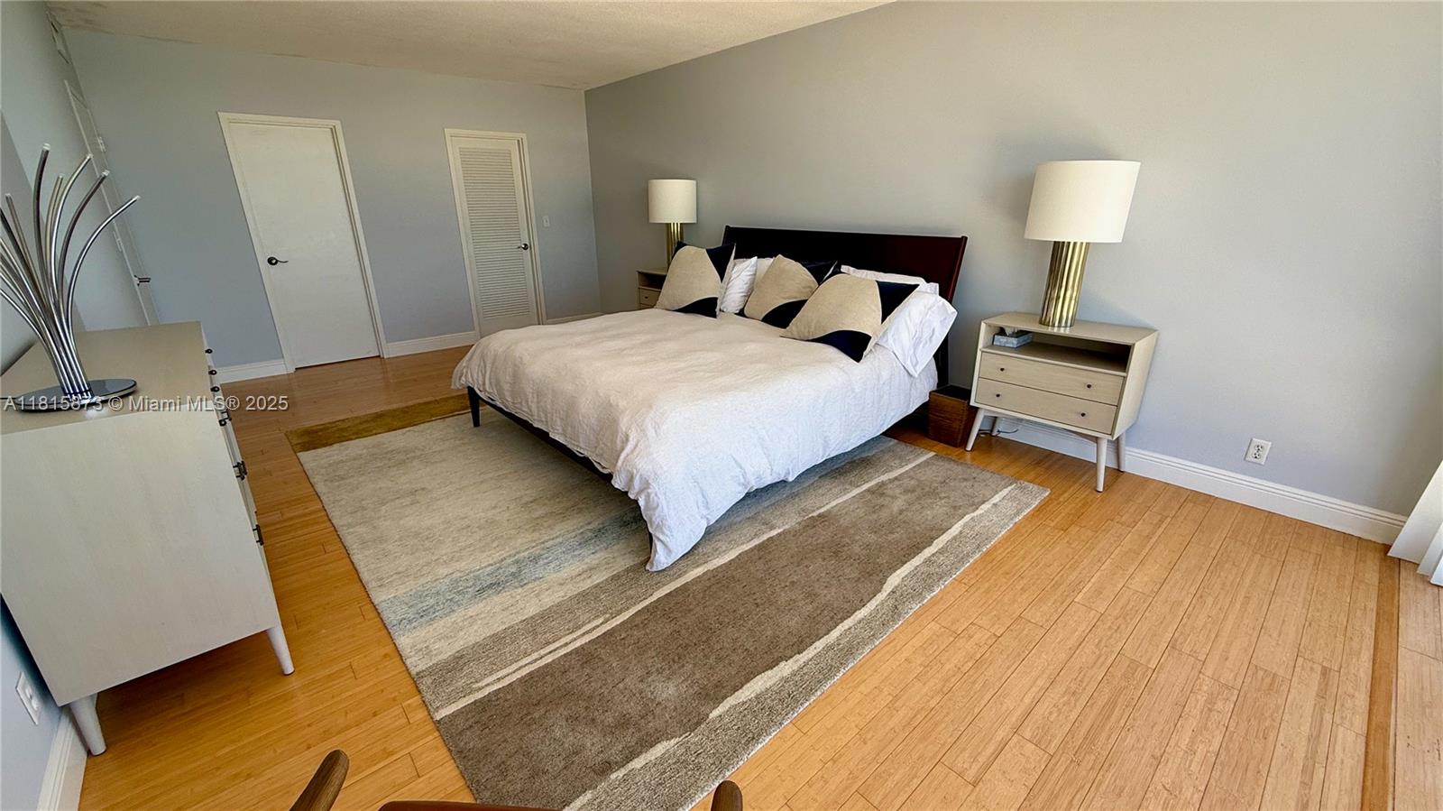 900 Bay Dr #727-725 Miami Beach, FL 33141