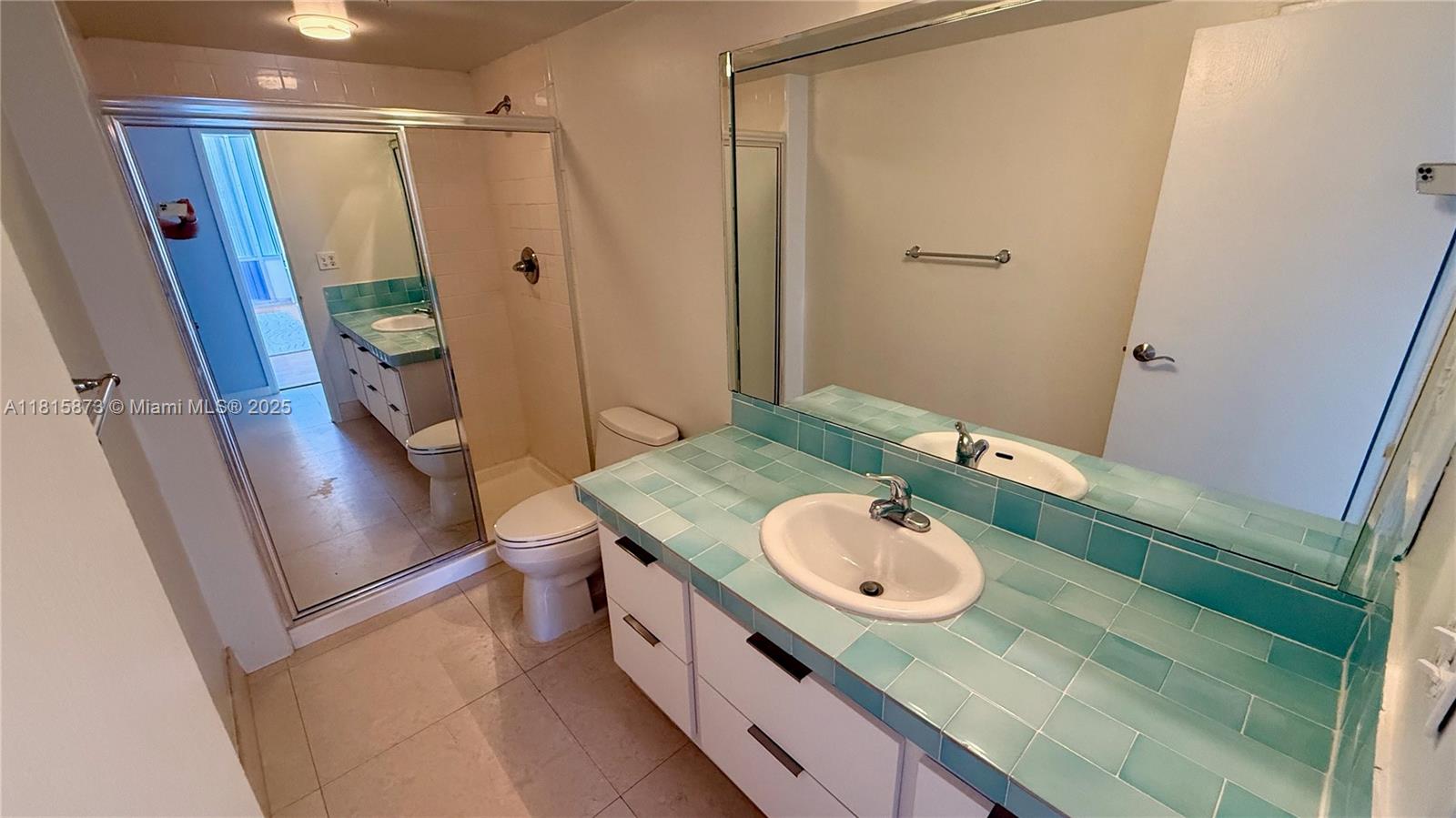 900 Bay Dr #727-725 Miami Beach, FL 33141