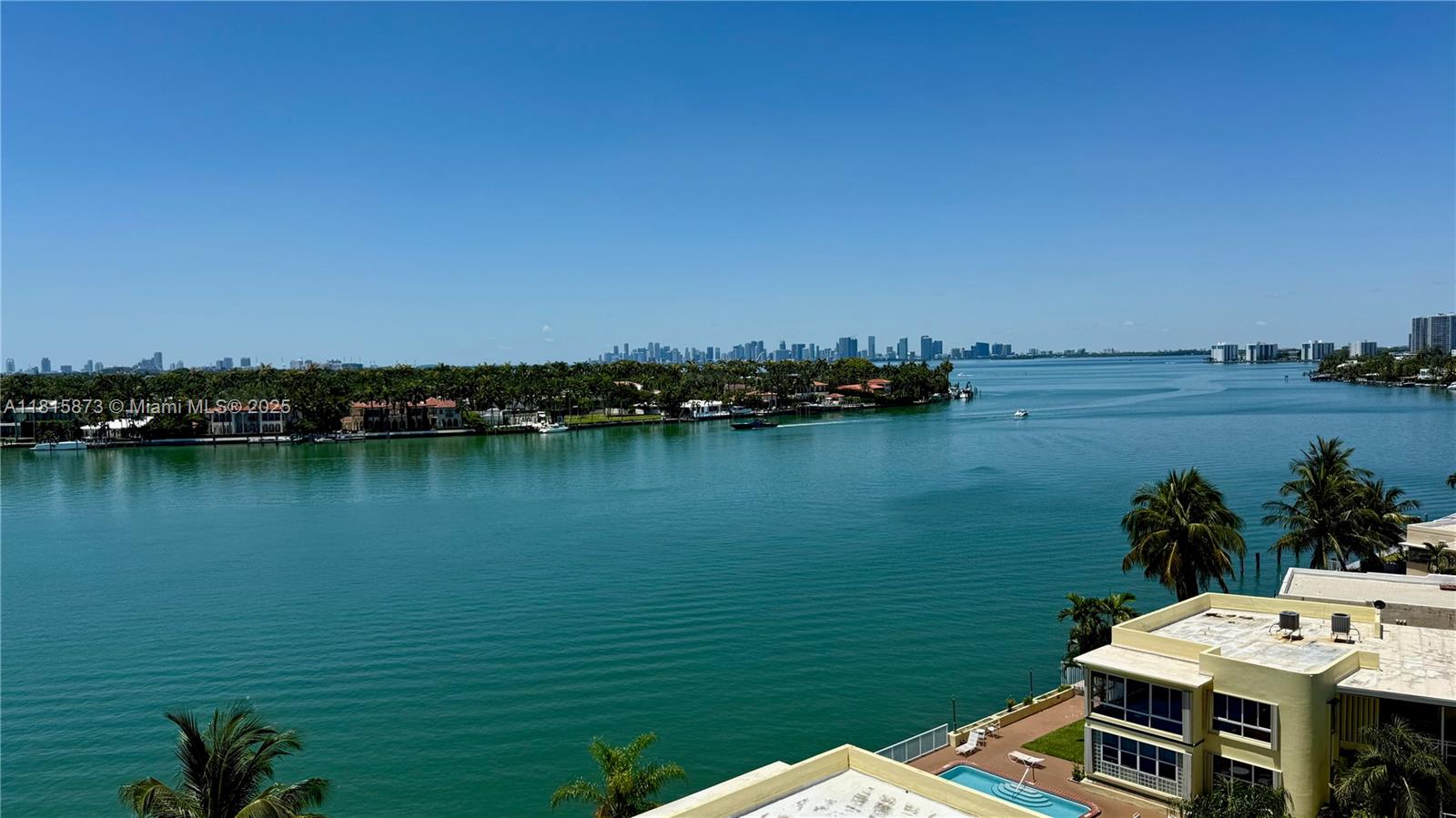900 Bay Dr #727-725 Miami Beach, FL 33141
