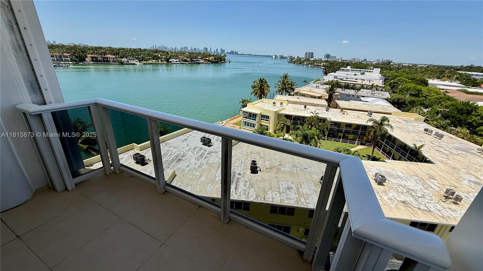 900 Bay Dr #727-725 Miami Beach, FL 33141